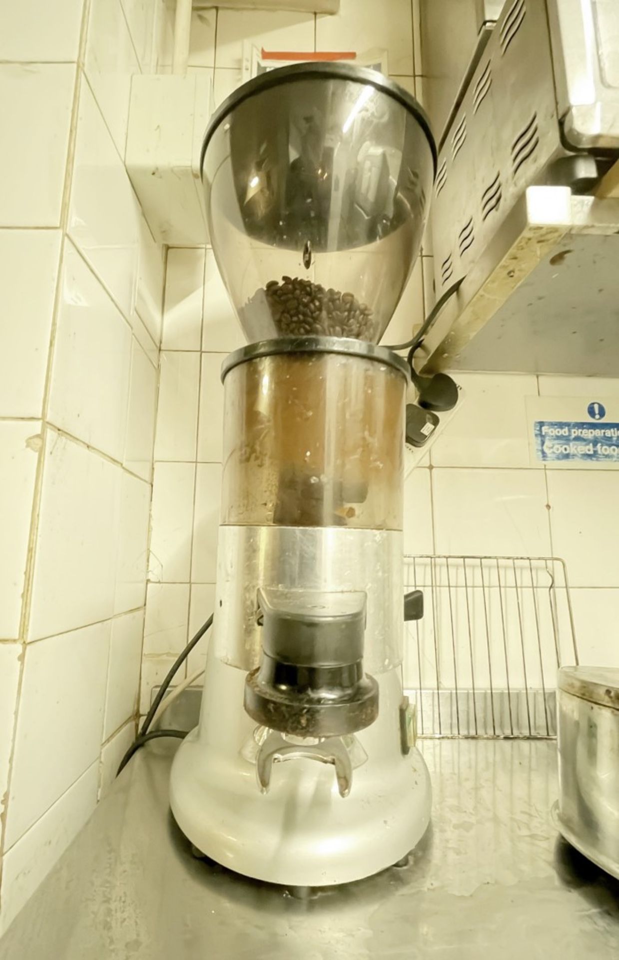 1 x Silver Grey 1-Kilo Auto 1400rpm Coffee Grinder - Image 5 of 5