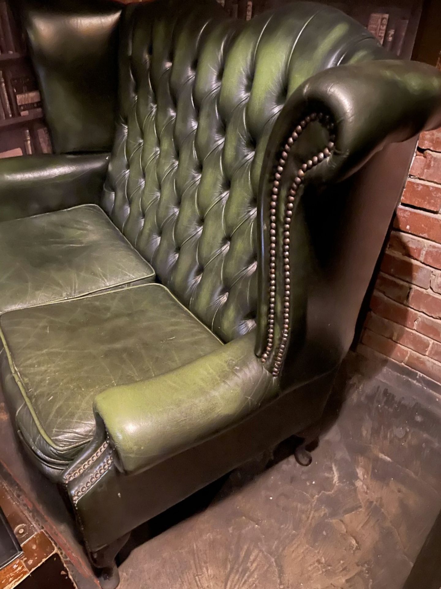 1 x Vintage Victorian-style Green Leather Wing Back Chesterfield 2-Seater Sofa with Studded Detail - Image 5 of 9
