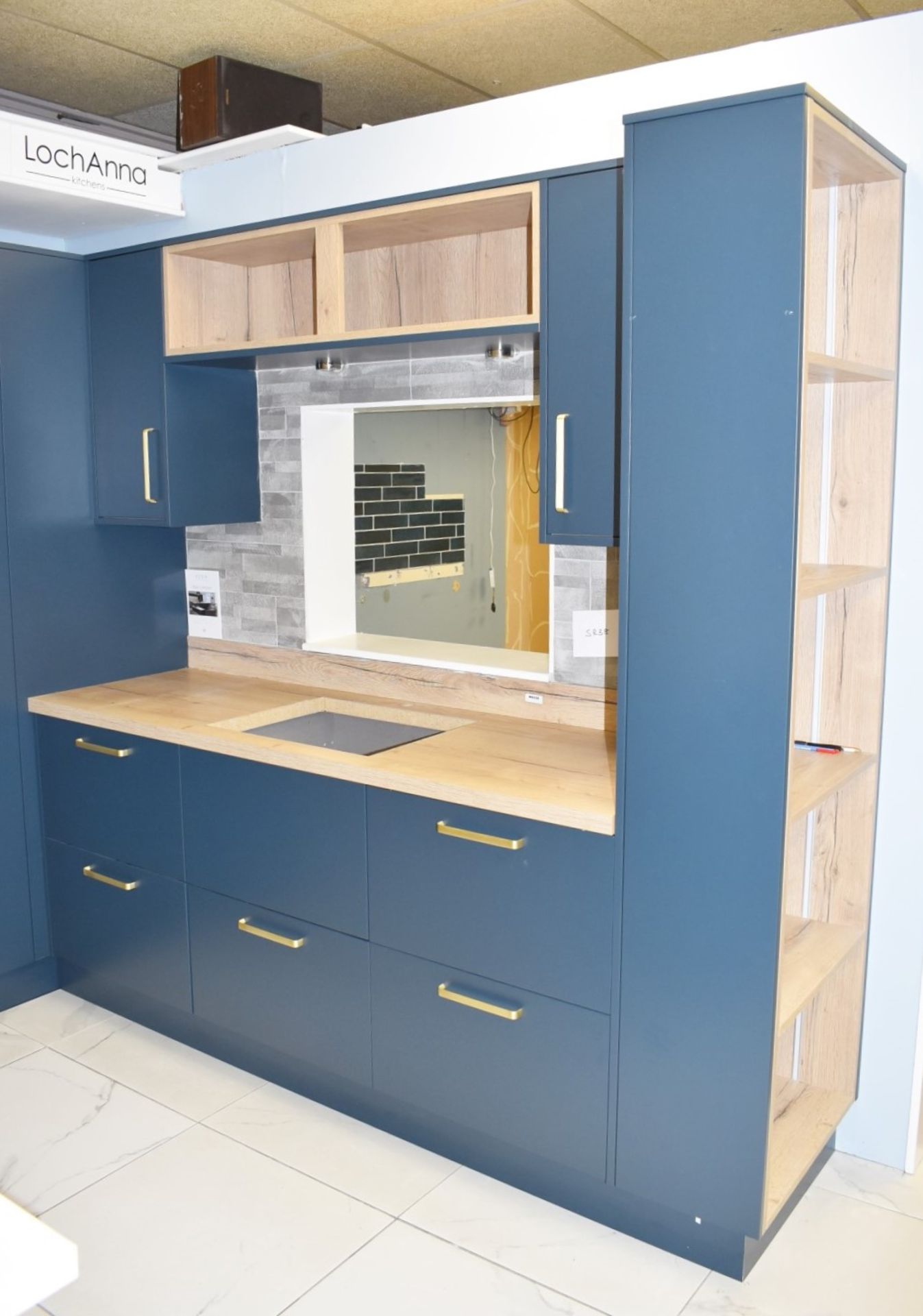 1 x LochAnna Ex Display Fitted Kitchen Finished in Matt Indigo Blue and Oak - Image 7 of 42