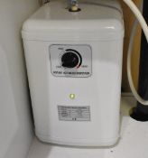 1 x Instant Hot Water Dispenser - Model P016A - 1350w 2.4l
