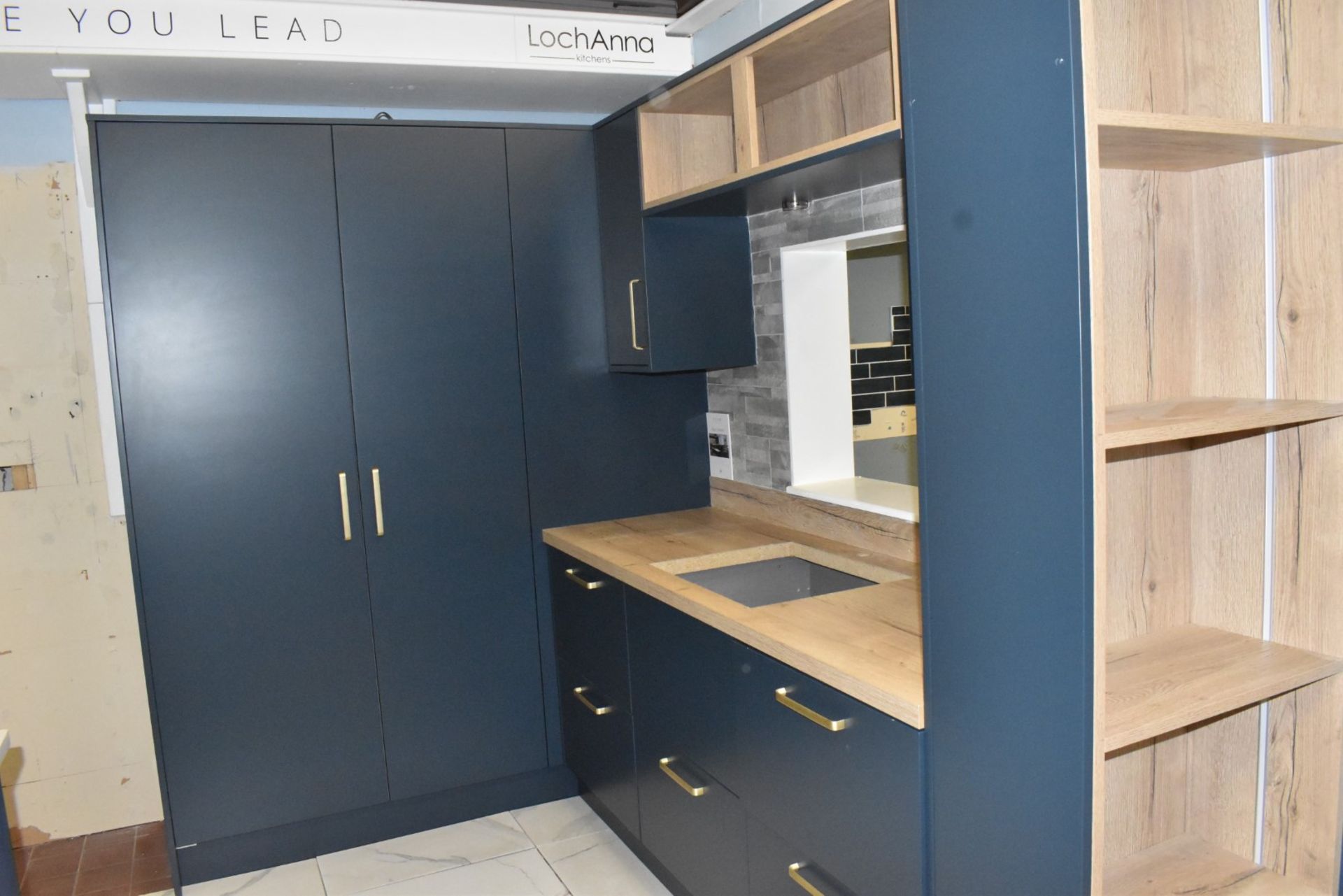 1 x LochAnna Ex Display Fitted Kitchen Finished in Matt Indigo Blue and Oak - Image 17 of 42