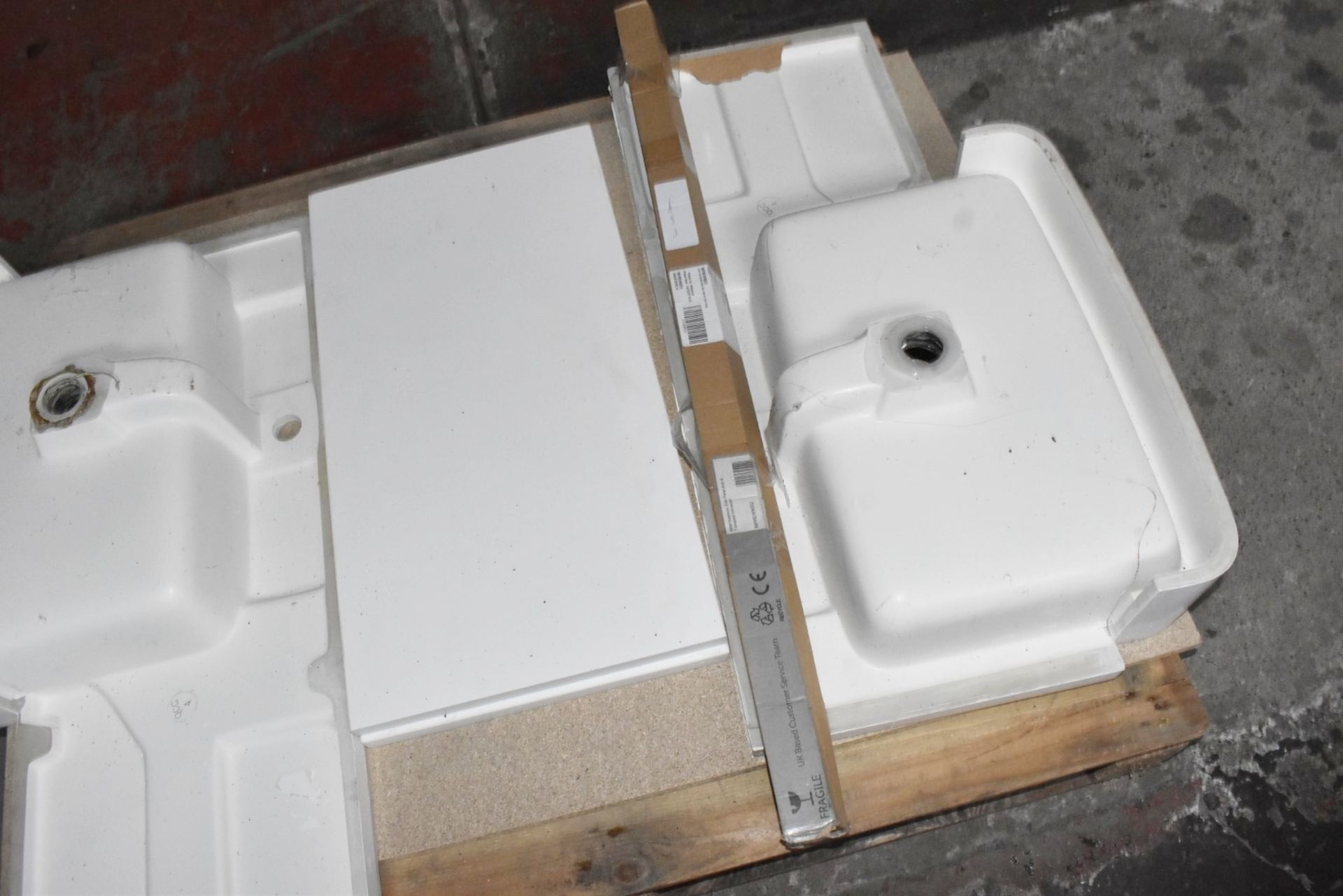 1 x Assorted Collection of Bathroom Stock - Shower Tray, Vanity Unit, Stone Sinks, Shower Panels - Image 15 of 17