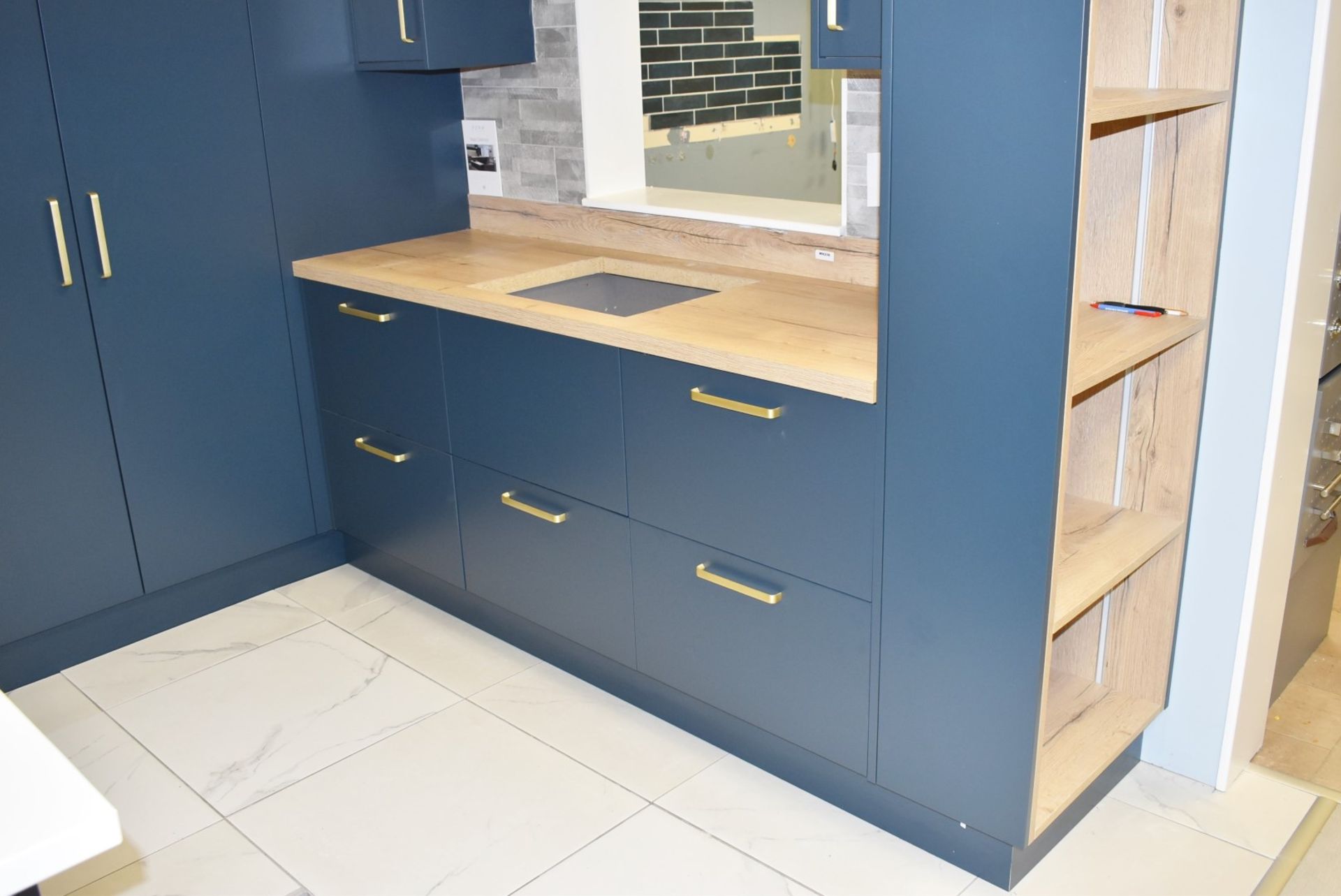 1 x LochAnna Ex Display Fitted Kitchen Finished in Matt Indigo Blue and Oak - Image 9 of 42