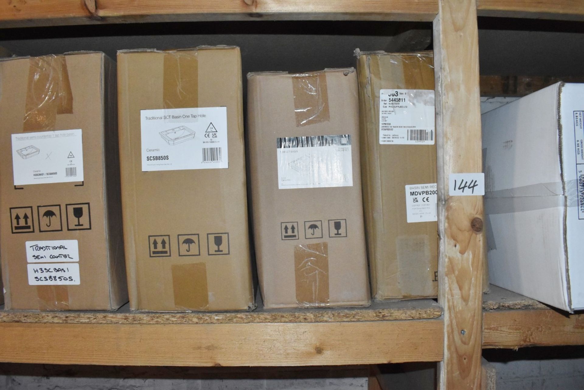 1 x Assorted Collection of Bathroom Stock - Includes Radiators, Sink Basins, Mystery Boxes and More - Image 7 of 22