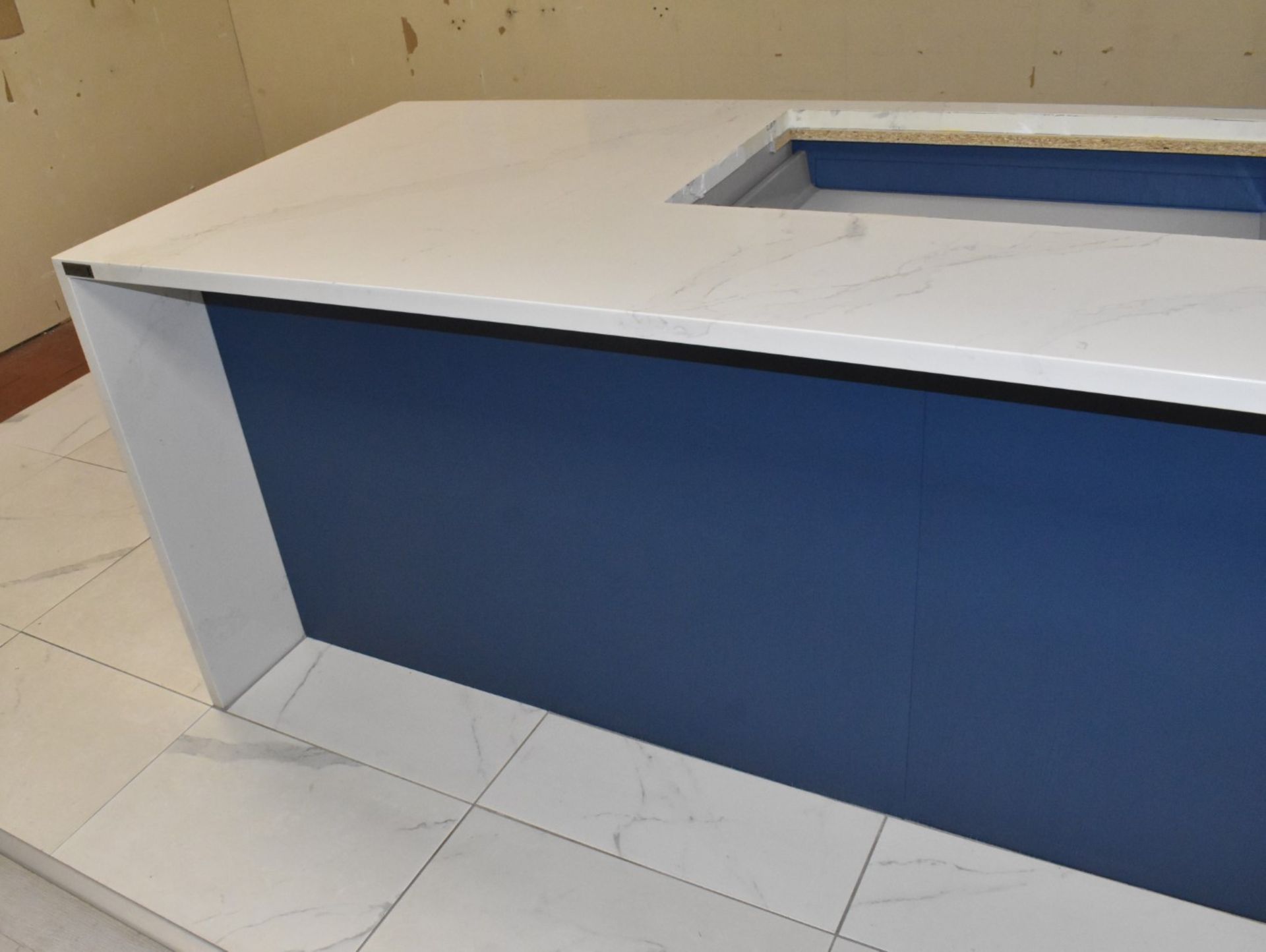 1 x LochAnna Ex Display Kitchen Island Finished in Indigo Blue With Cosentino Silestone Worktop - Image 6 of 25