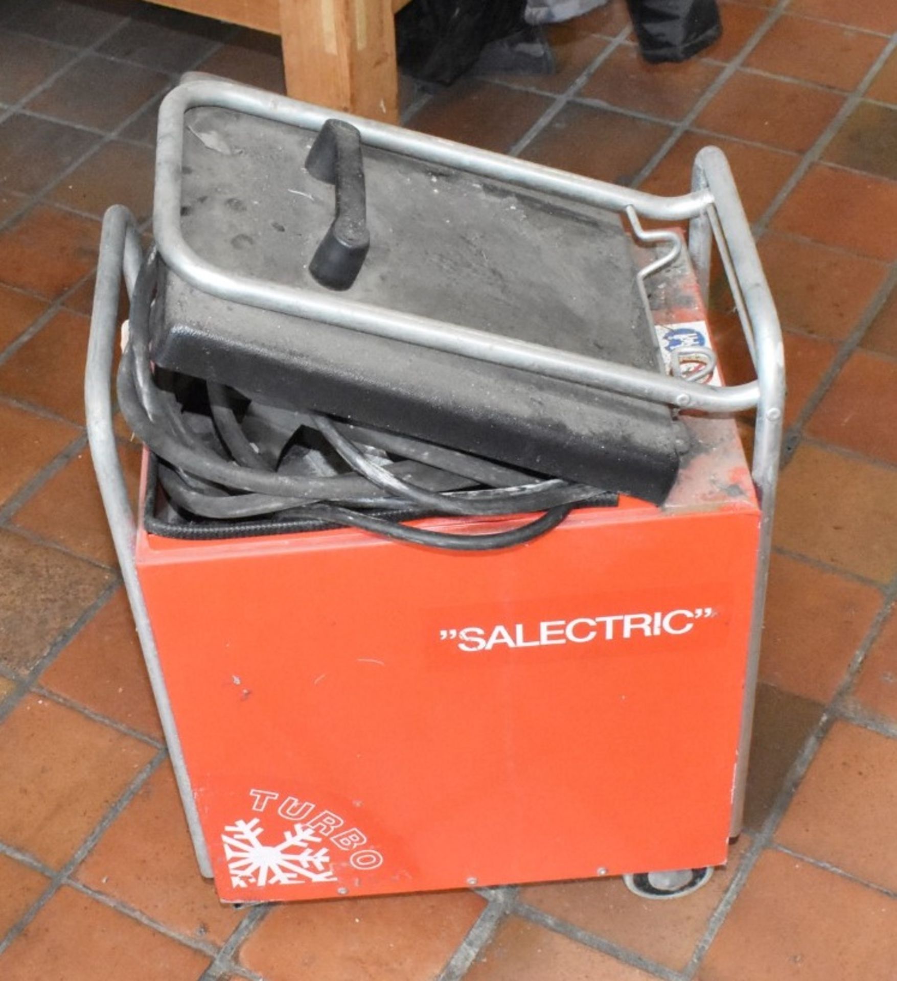 1 x Salectric Turbo Unit on Wheels - Unknown Industrial Tool Device - Image 2 of 5