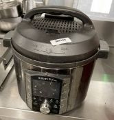 1 x Instat Pot Pro 60 10 in 1 Multi Cooker - 5.7L - Features Include Slow Cooker, Sous Vide, Saute