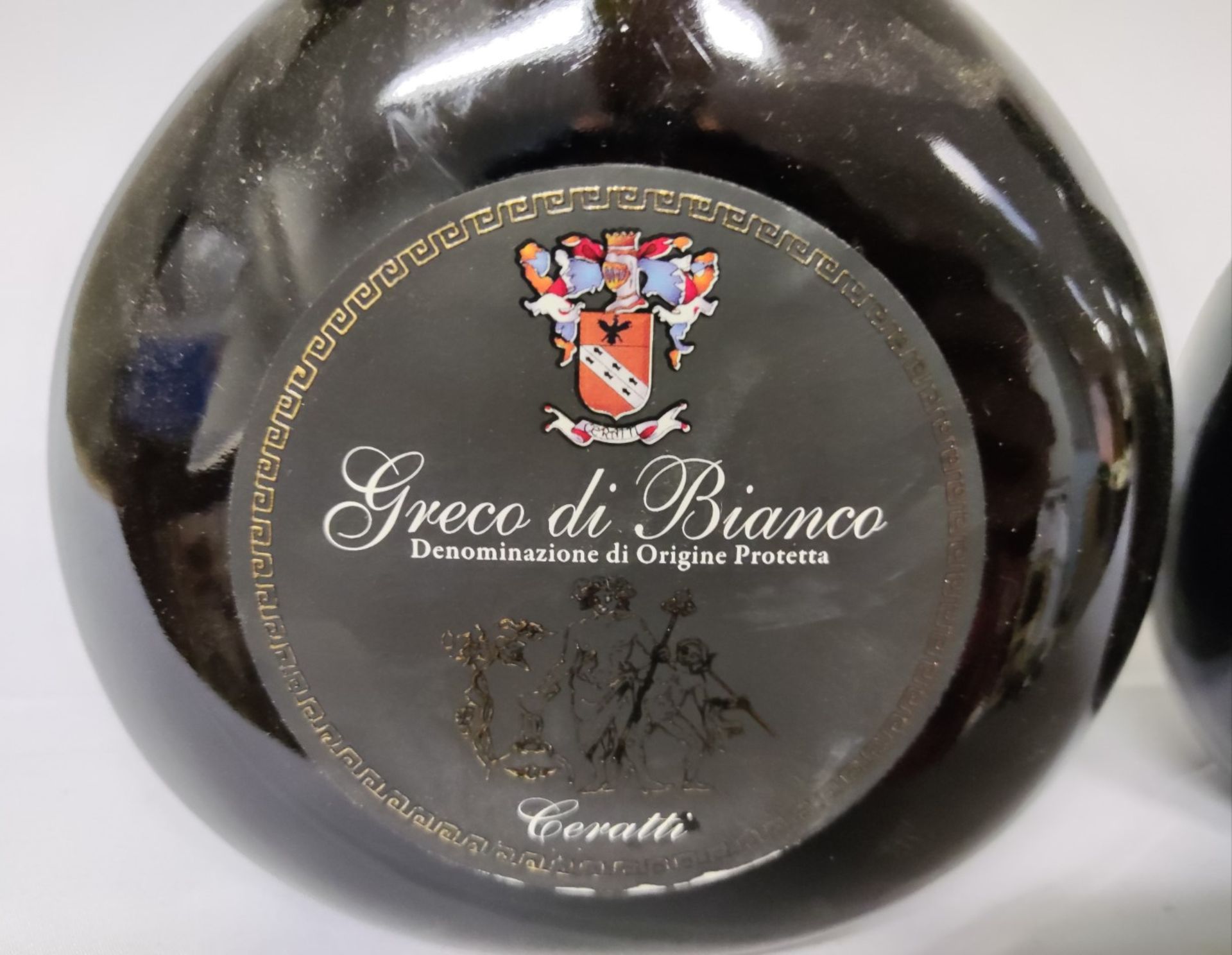3 x Bottles of Greco Di Bianco Black Label Dessert Wine - Ceratti - 750Ml - RRP £90 - Image 4 of 5