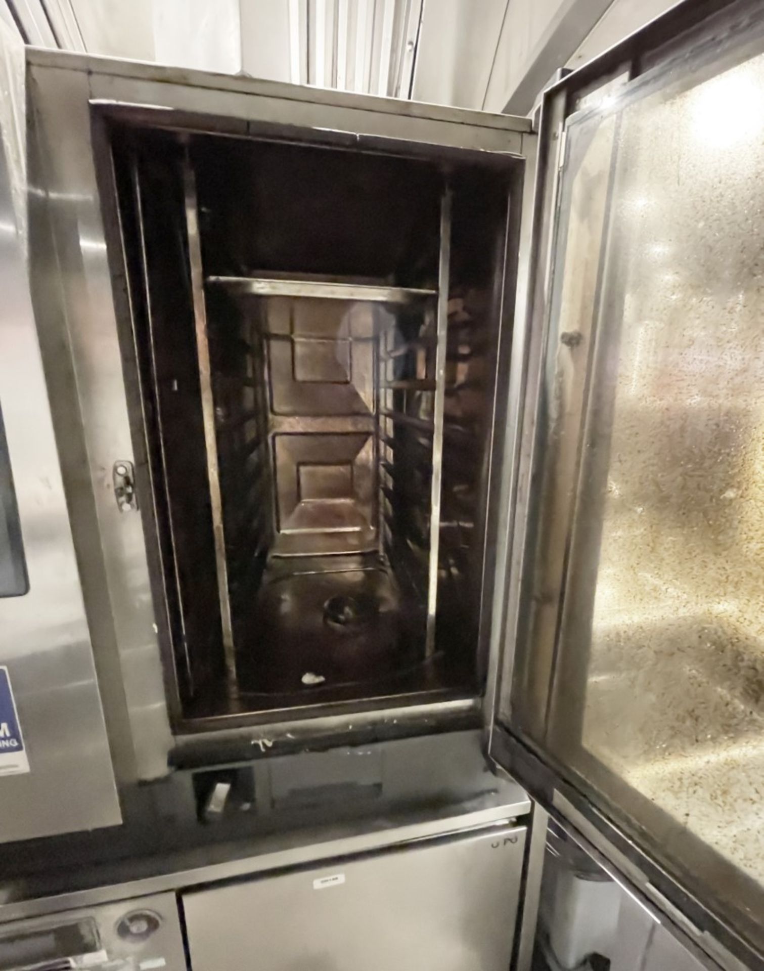 1 x Rational iCombi Classic Electric 3 Phase 10 Grid Combi Oven - Year: 2021 - Model: LM200DE - Image 10 of 18