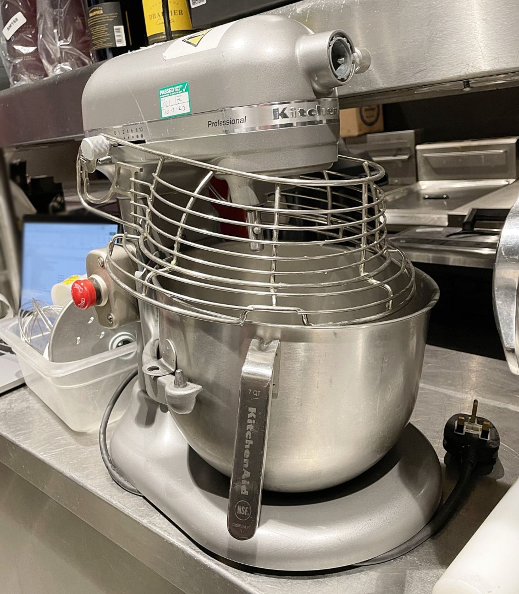 1 x Kitchenaid 6.9 Ltr Commercial Planetary Food Mixer - Model 5KSM7990XBSL - Includes Mixing Bowl - Image 12 of 16