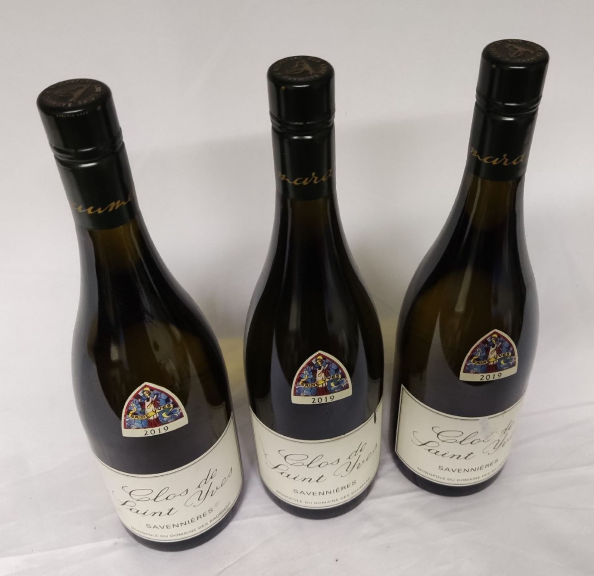 3 x Bottles of 2019 Clos De Saint Yves Savennieres, Monopole Du Domaine Des Baumard White Wine - Image 5 of 8