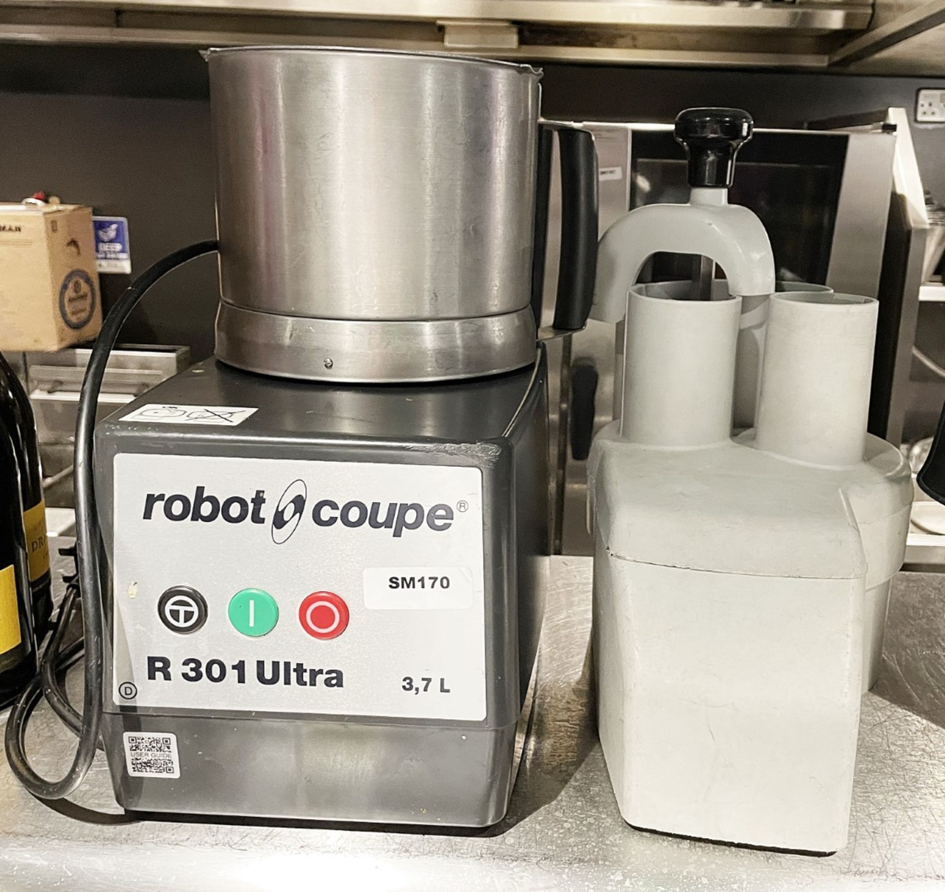 1 x Robot Coupe R301 Ultra with Assorted Attachments - RRP £1,800