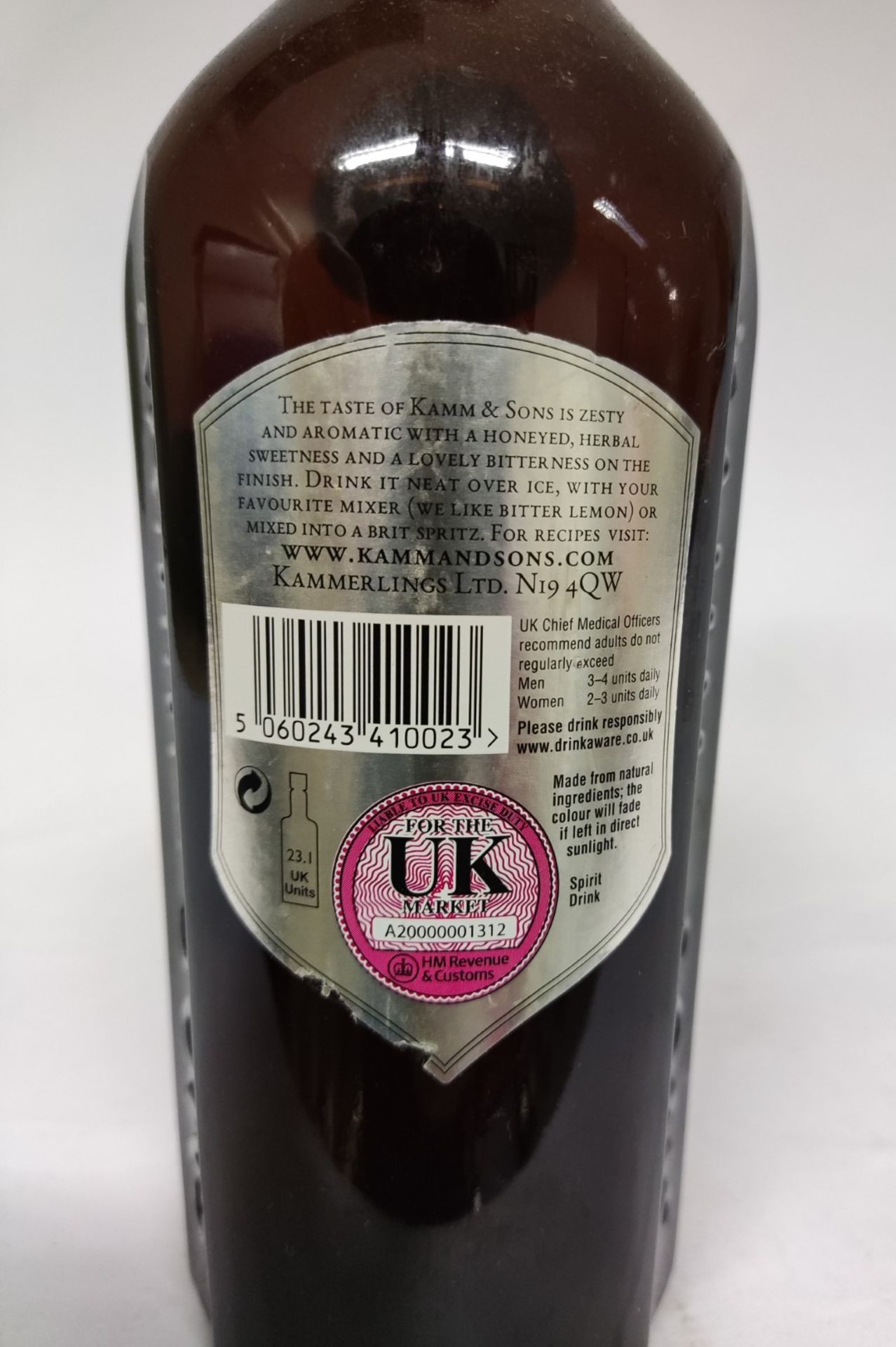 1 x Bottle of Kamm & Sons British Aperitif - 700Ml - RRP £50 - Bild 4 aus 4