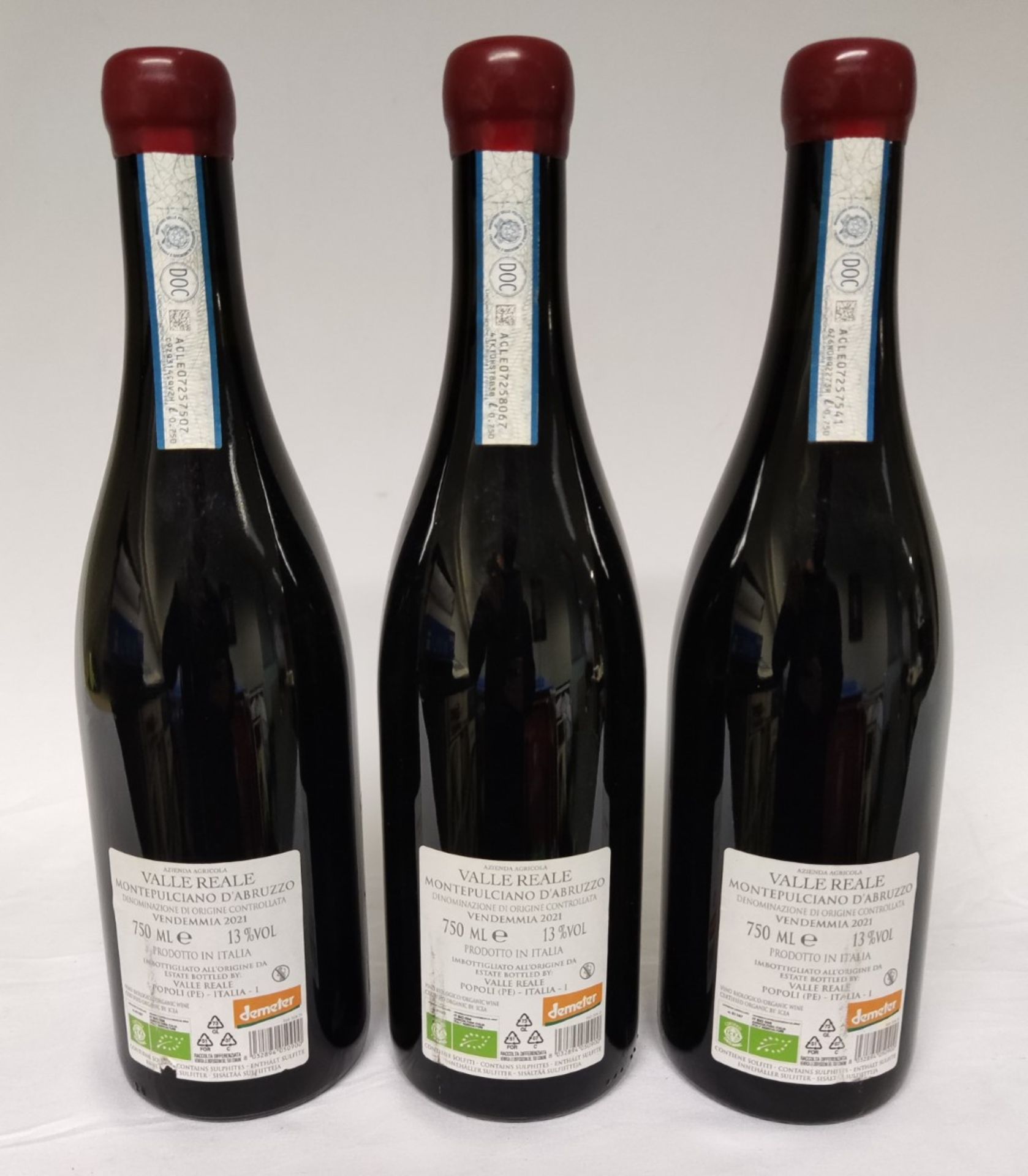 3 x Bottles of 2021 Valle Reale Montepulciano D'Abruzzo Red Wine - RRP £60 - Image 8 of 11