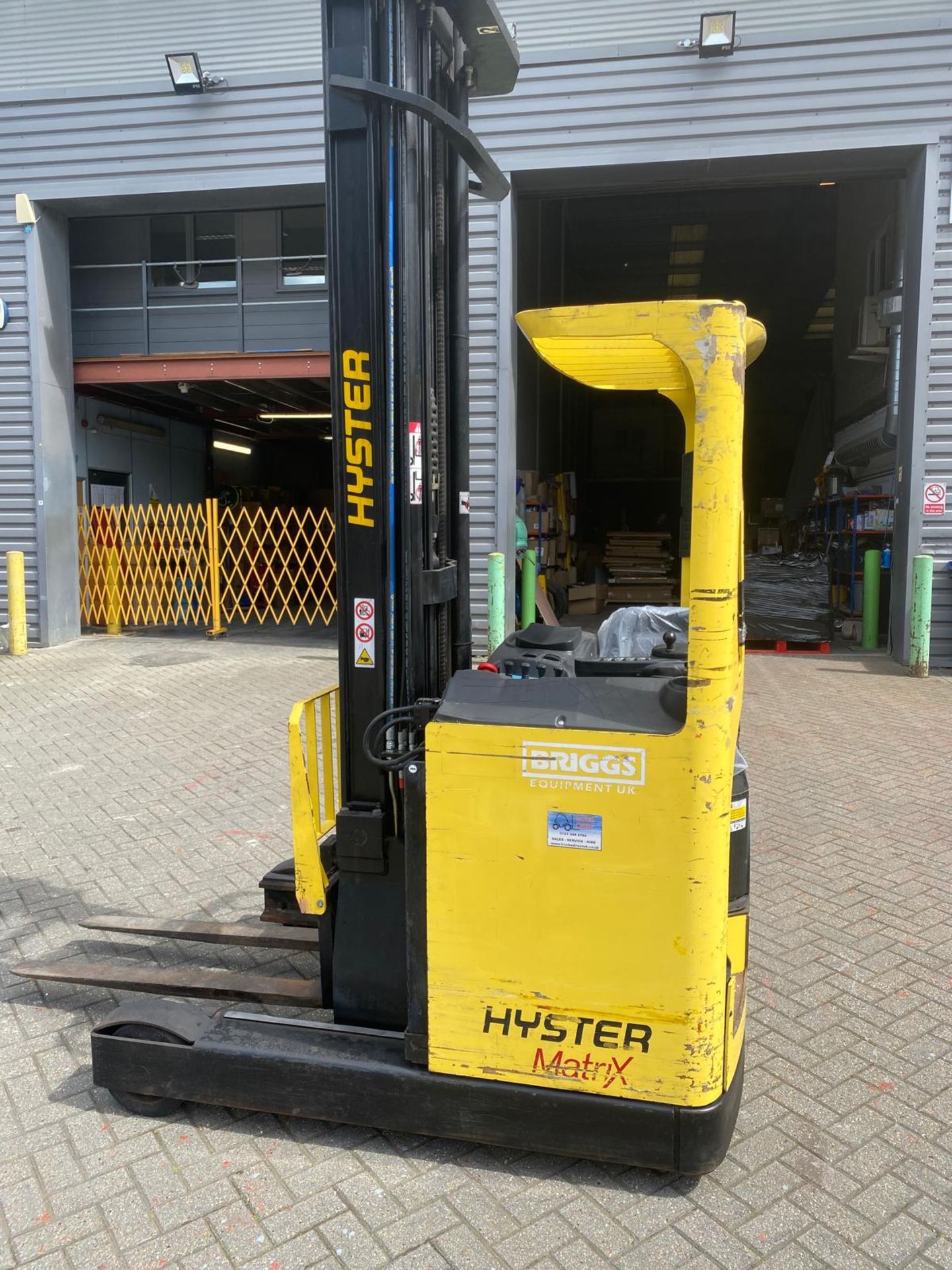 Hyster Forklift Reach Truck - Year: 2007 - 1,400kg Capacity - 8.5m Lift Height - Includes Charger - Image 2 of 10