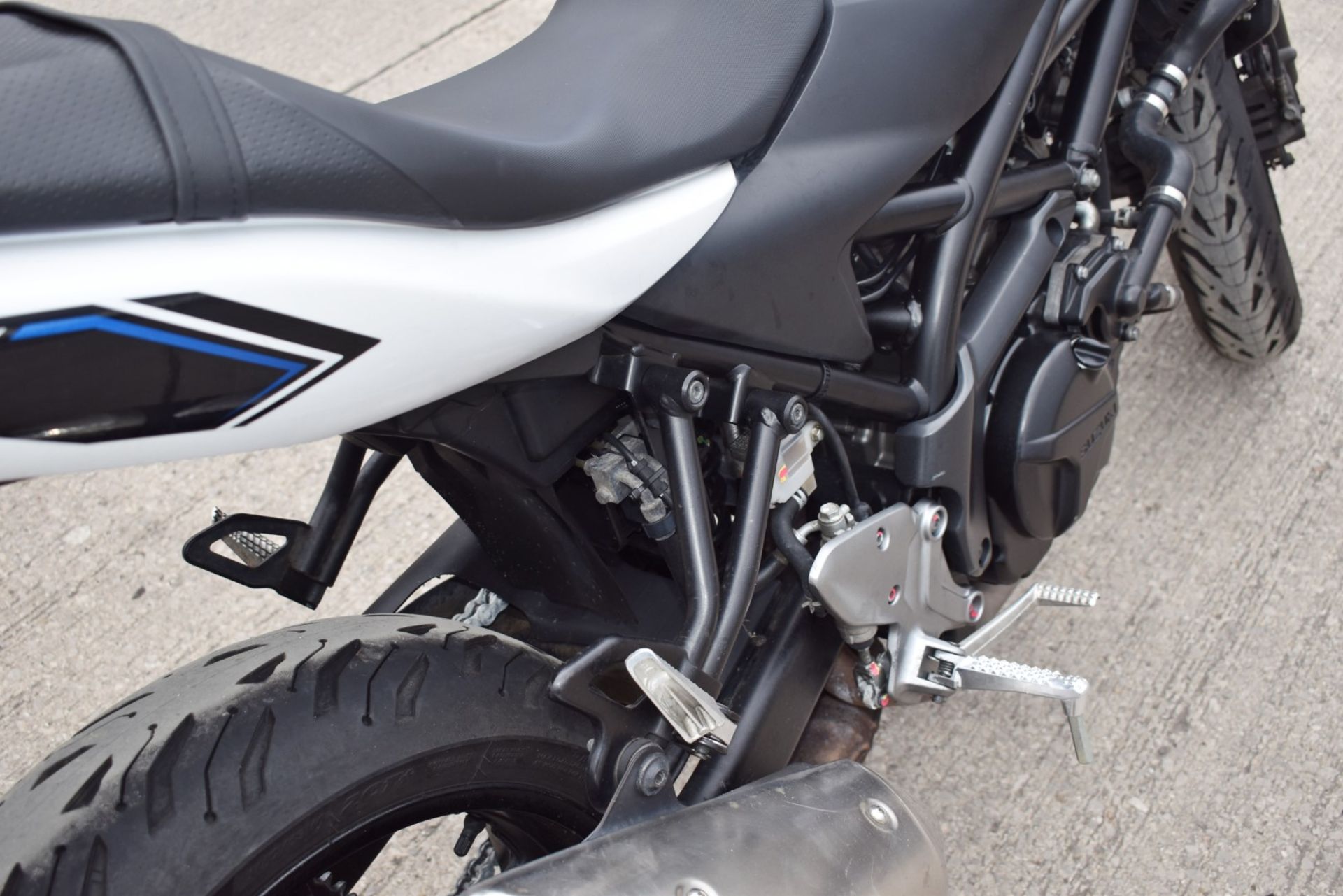 2018 Suzuki SV650 Motorcycle - BA18 UFV - Mileage: 18,188 - Image 16 of 25