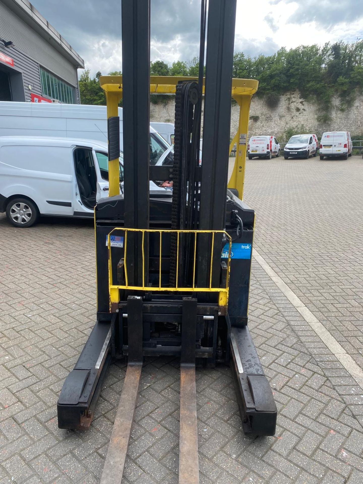 Hyster Forklift Reach Truck - Year: 2007 - 1,400kg Capacity - 8.5m Lift Height - Includes Charger - Image 4 of 10