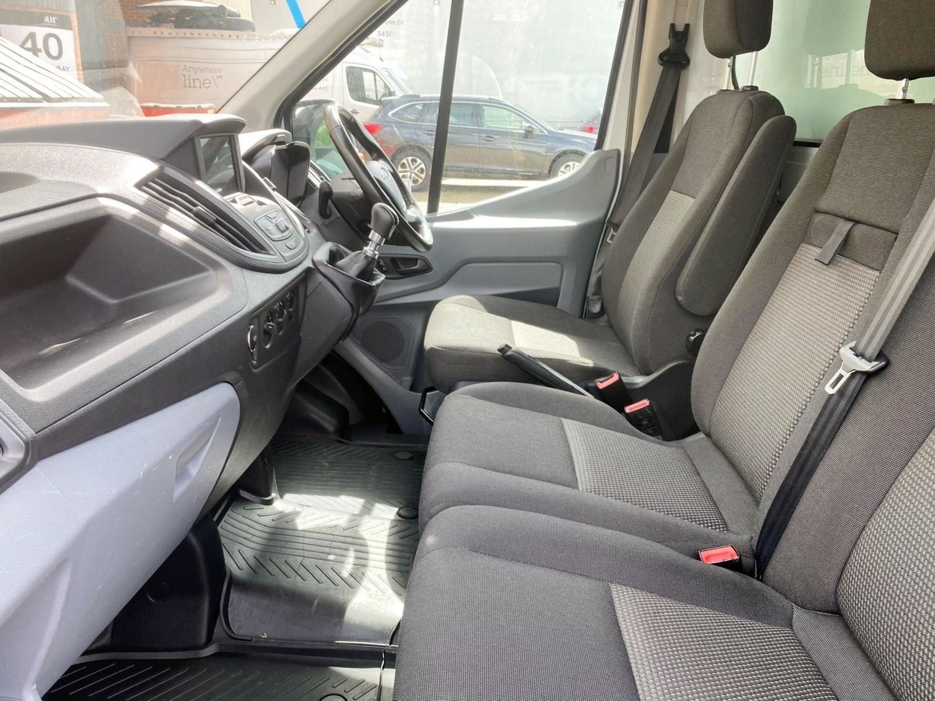 2018 Ford Transit 350 Luton Box Van With Tail Lift - 12 Month MOT - 20,712 Miles - ULEZ COMPLIANT - Bild 6 aus 19