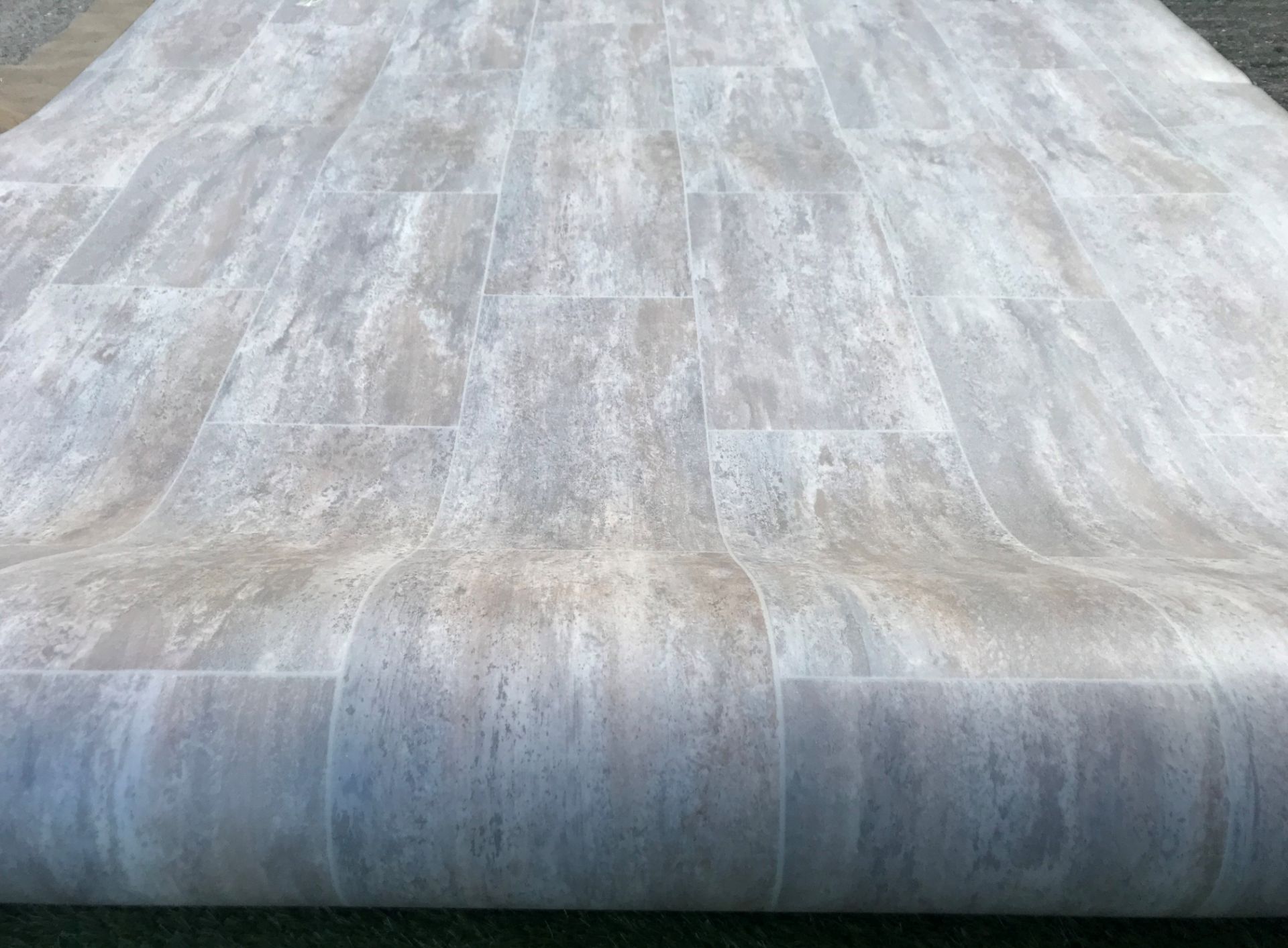 1 x GERFLOR Tarkett Commercial Safety Flooring In Melbourne Tile Design - 10.8X2 Meter Roll - Ref: