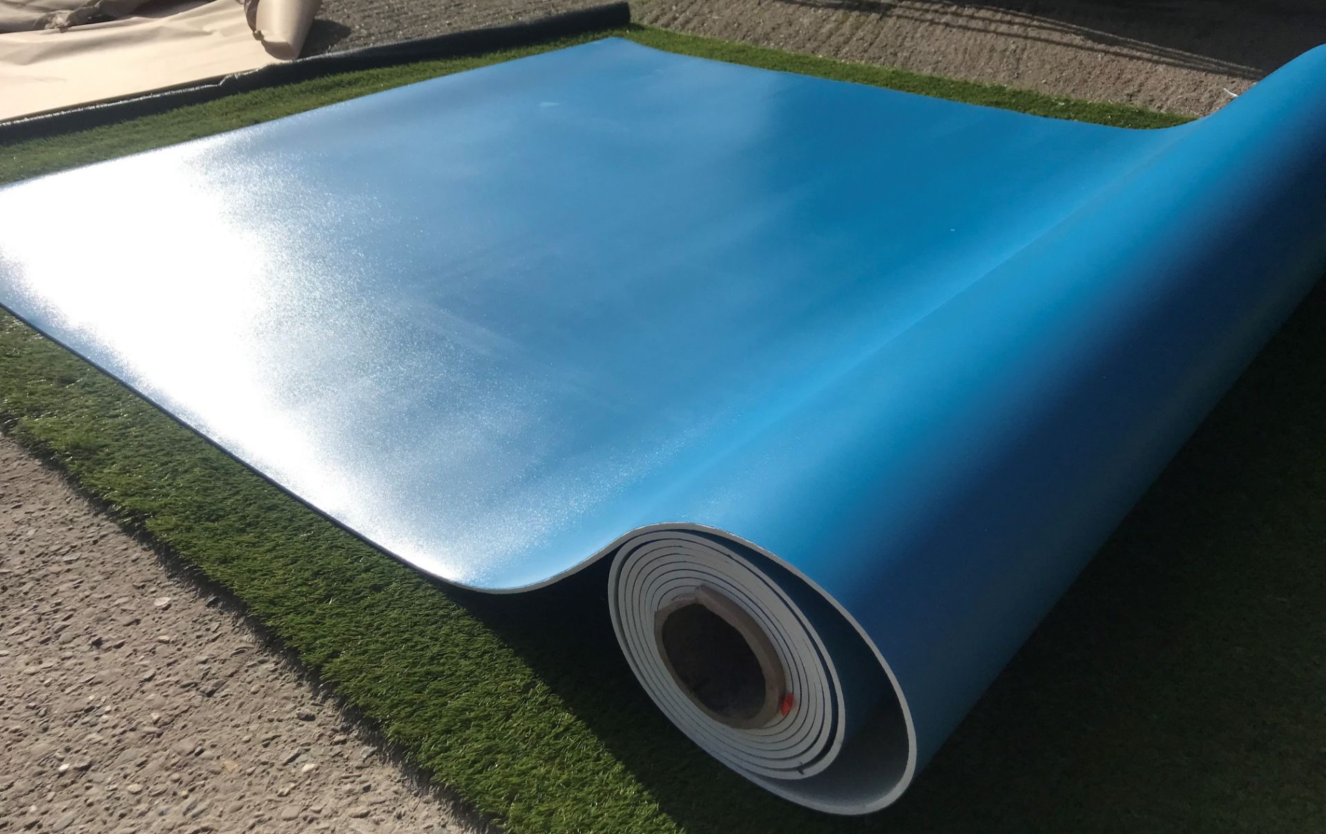 1 x GERFLOR Taraflex Solid Sports Flooring - 10X2 Meter Roll - Ref: NWF002 - CL912 - NO VAT ON THE - Image 2 of 4