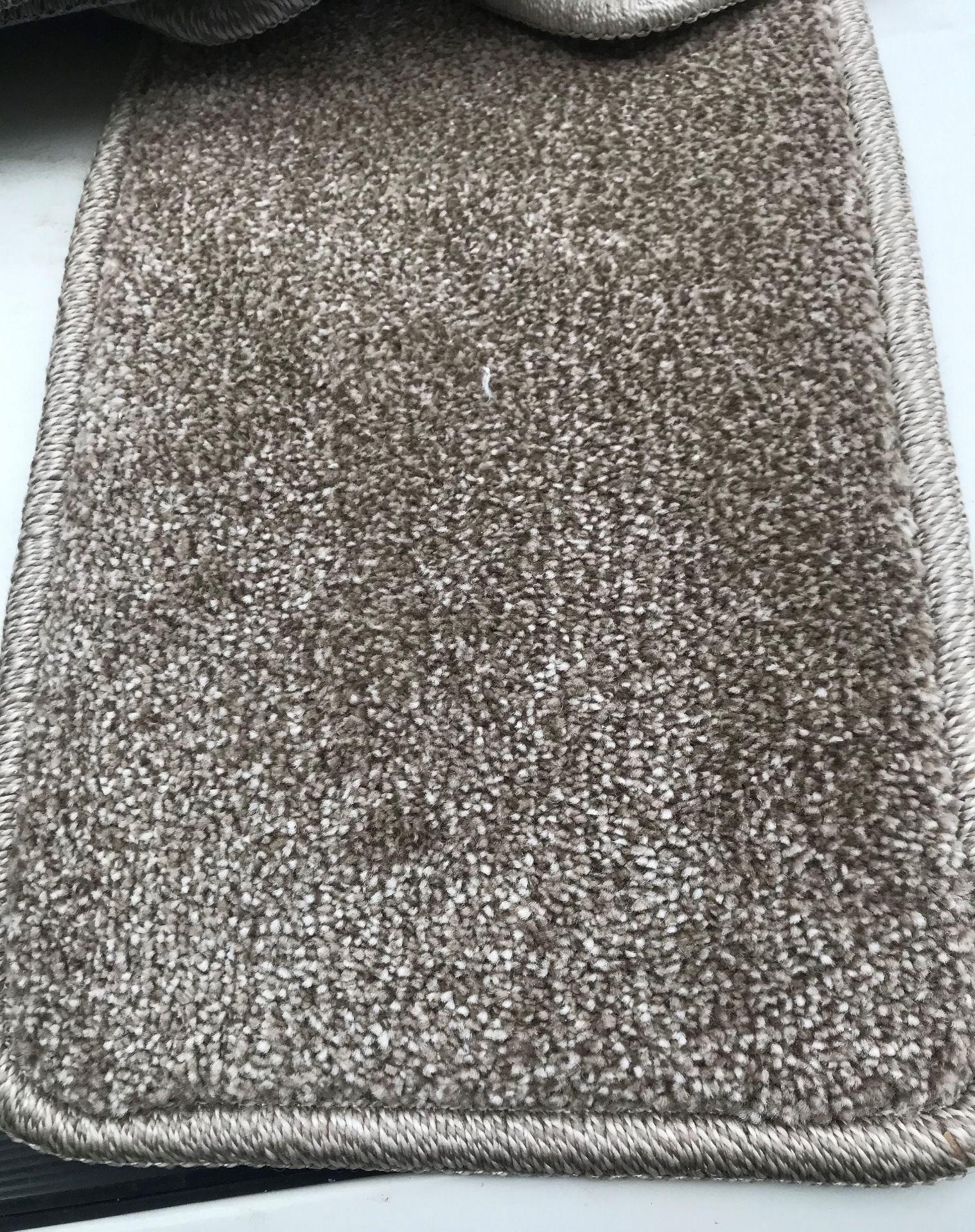 1 x Luxury Quality 50Oz Twist Pile Carpet - Colour Malted Barley - - 26X4 Meter Roll - Rrp £36.99