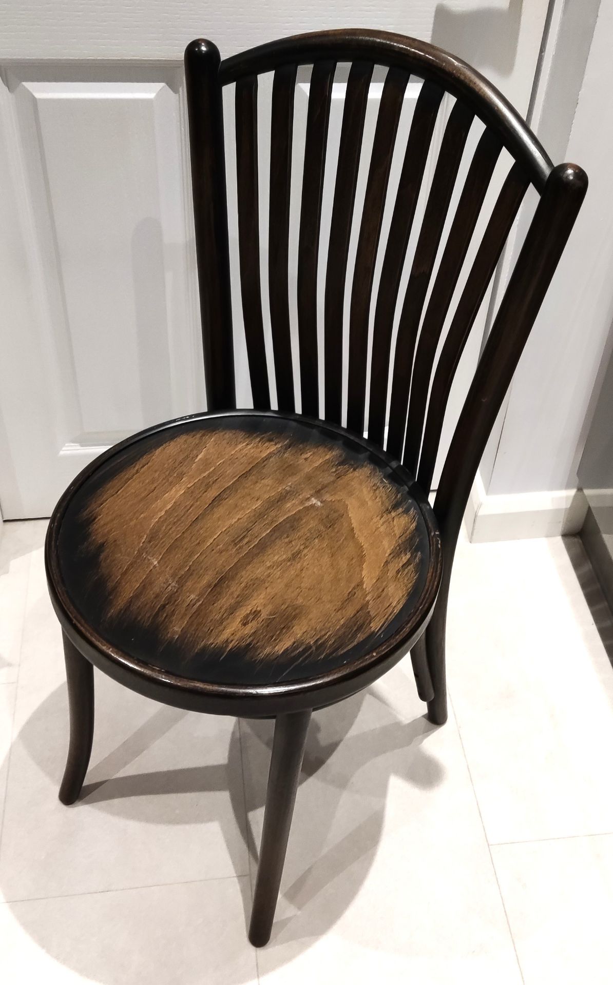 1 x Vintage Dark Wood Bentwood Chair - CL444 - NO VAT ON THE HAMMER - Location: Altrincham WA14 This - Image 2 of 15