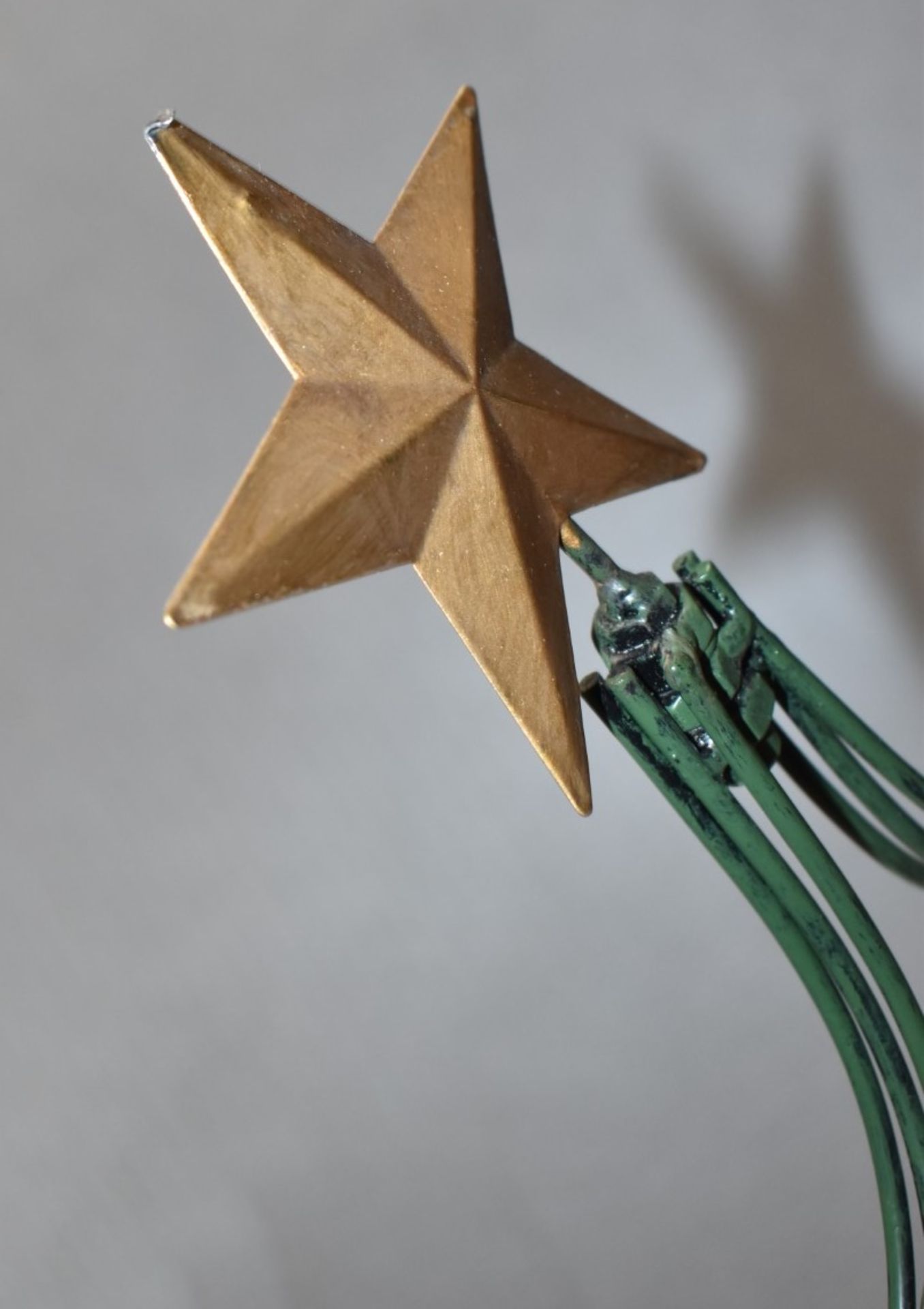 1 x SHISHI Decorative Star-topped Metal Christmas Tree (94cm) - Original Price £145.00 - Unboxed - Image 4 of 6