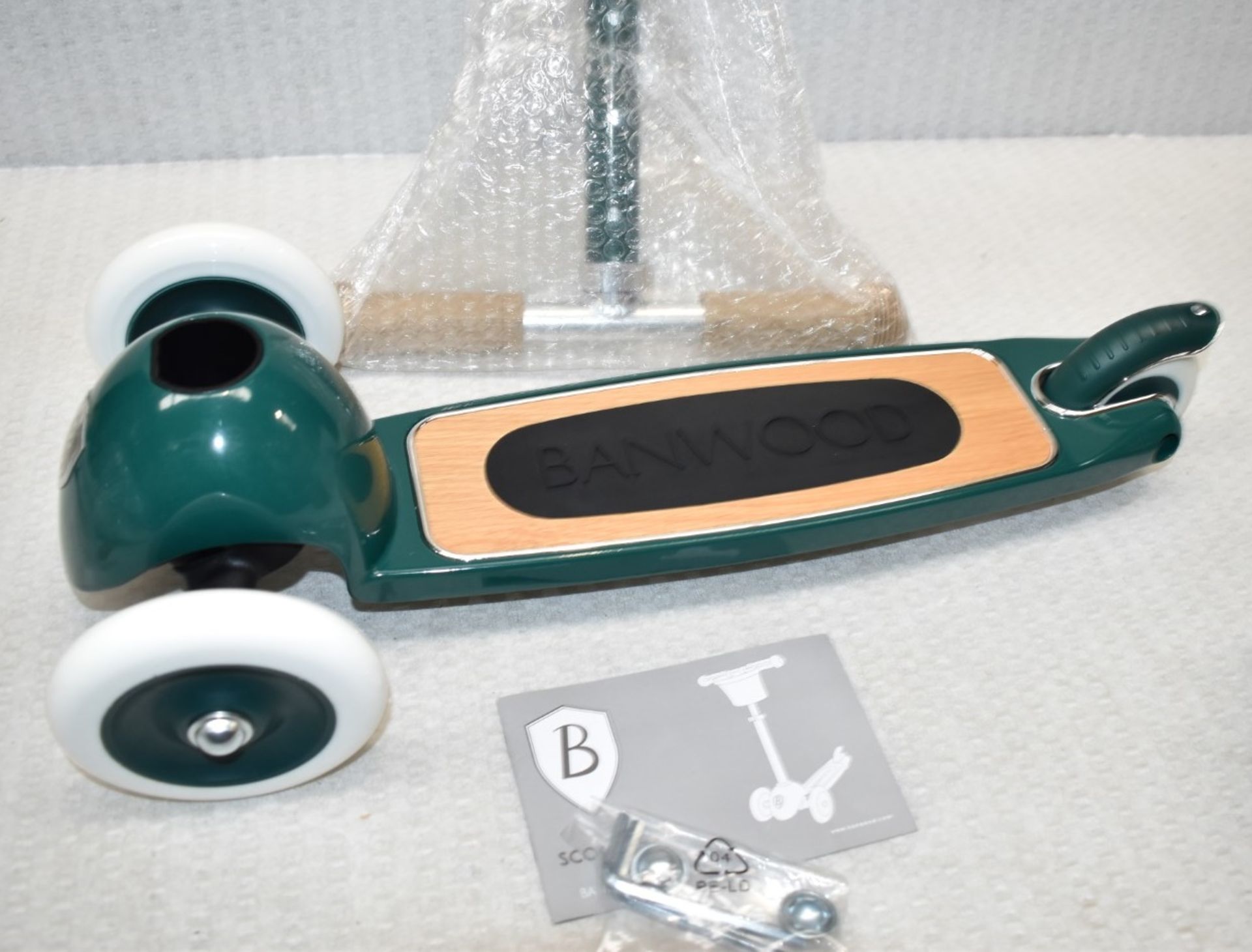 1 x BANWOOD Scooter Bike in Green - Original Price £119.00 - Boxed - Image 10 of 12