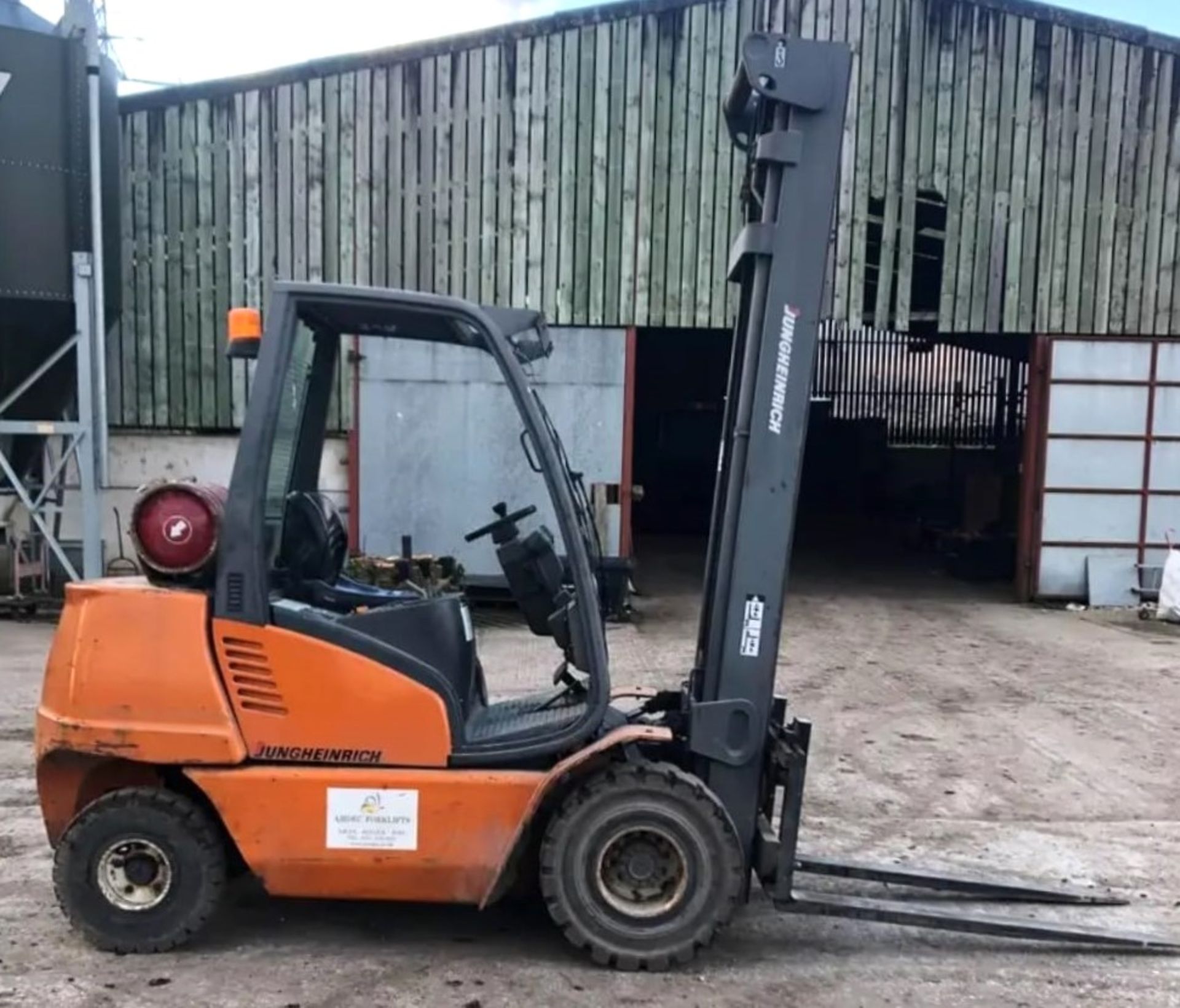 1 x Jungheinrich CL30C 3 Ton Counter Balance Gas Forklift Truck - Image 23 of 34