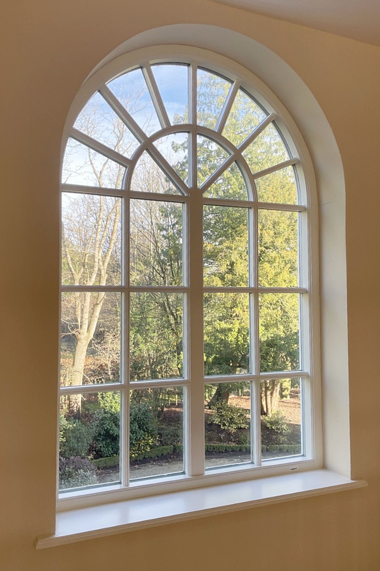 1 x Hardwood Timber Double Glazed Arch Window Frame - Ref: PAN217 / ARCH - CL896 - NO VAT - Image 6 of 24