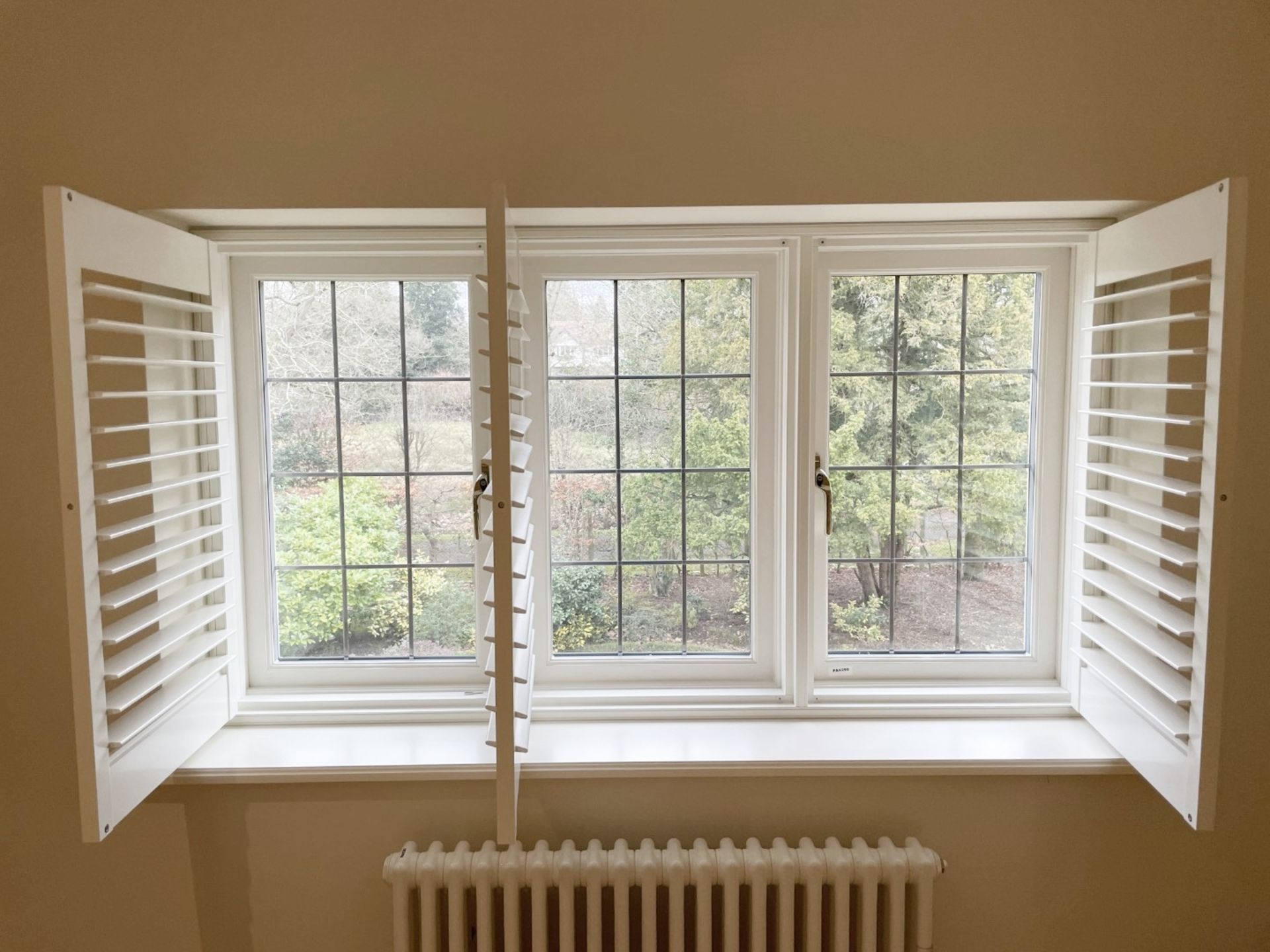 1 x Hardwood Timber Double Glazed Leaded 3-Pane Window Frame - Ref: PAN290 / FRNT WIN - CL896 - NO