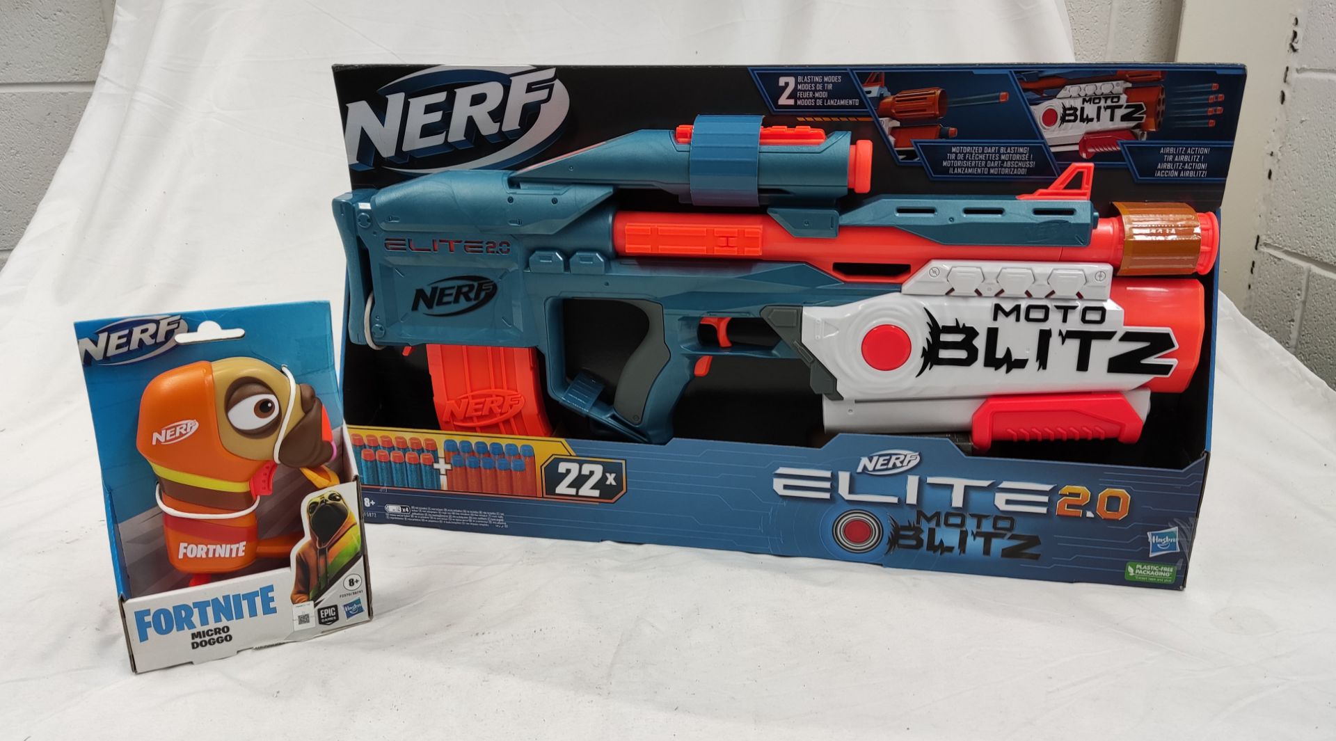 Nerf Elite 2.0 Moto Blitz Gun and Nerf Fortnight Micro Doggo - New/Boxed - CL444 - NO VAT ON THE