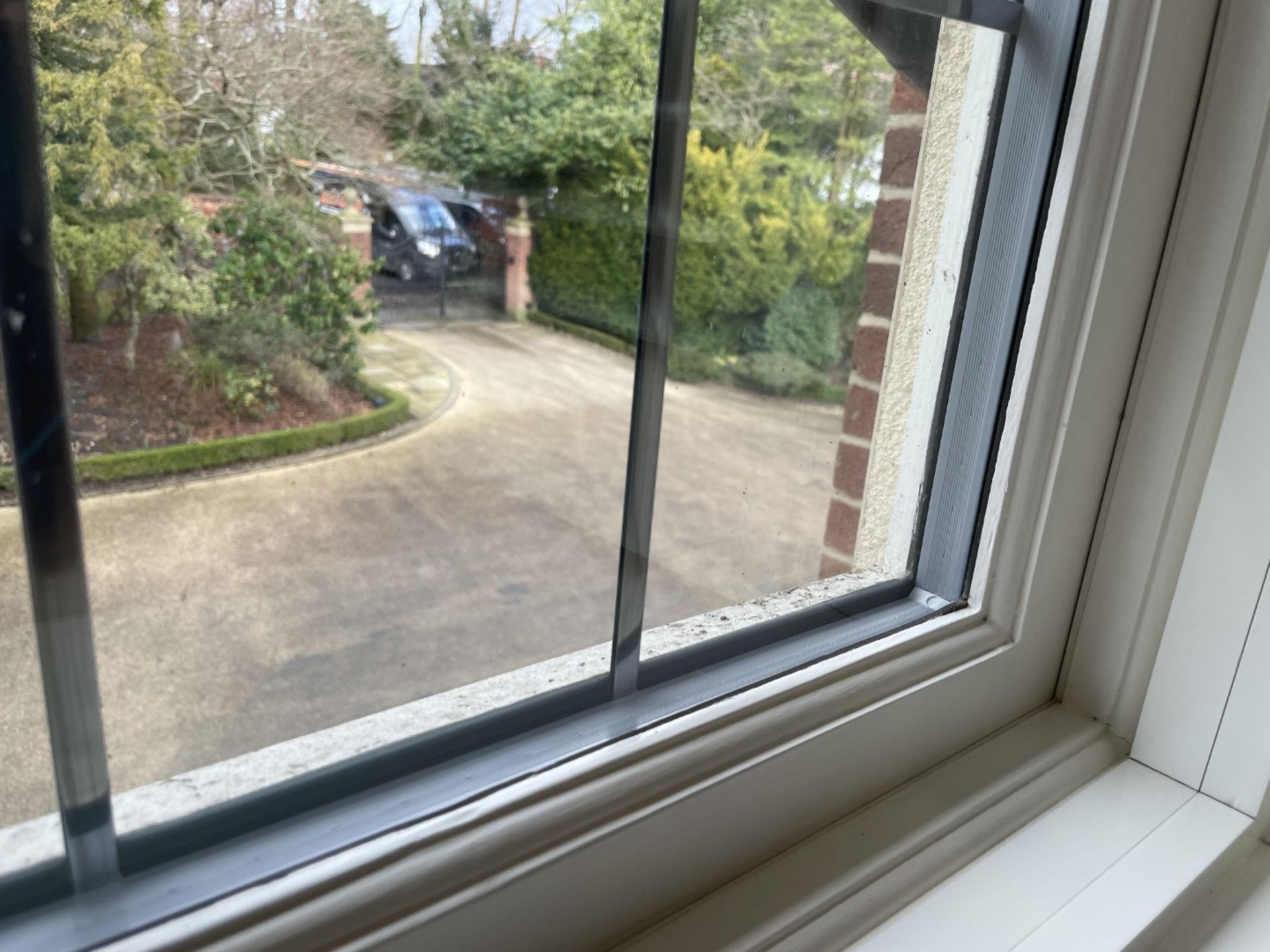 1 x Hardwood Timber Double Glazed Leaded 3-Pane Window Frame fitted with Shutter Blinds - Image 2 of 17