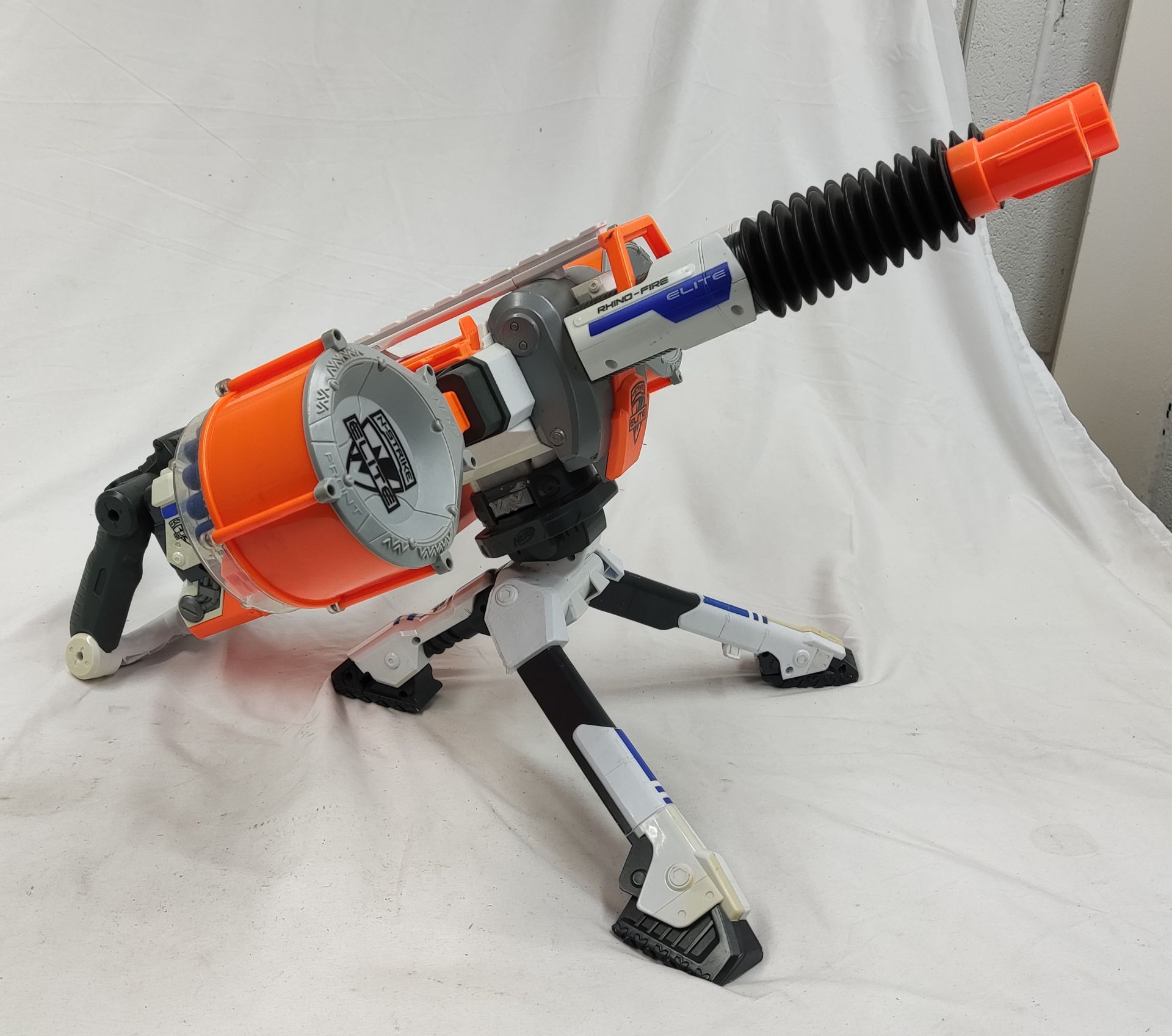 1 x Nerf Rhino-Fire Electric Nerf Gun with Moving Barrels - Used - CL444 - NO VAT ON THE HAMMER -