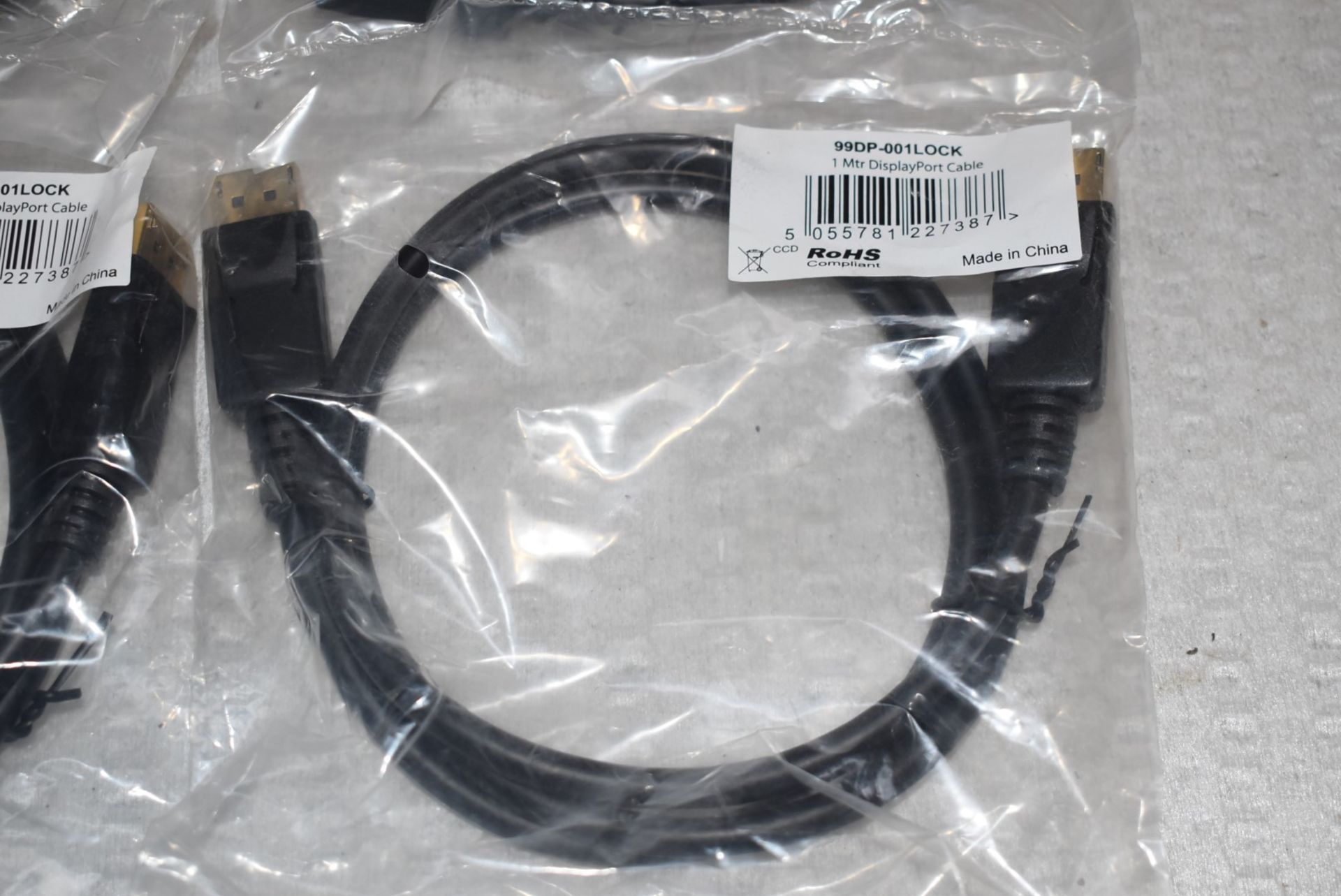 4 x DisplayPort 1 Meter Monitor Cables - New in Packets - Image 7 of 7