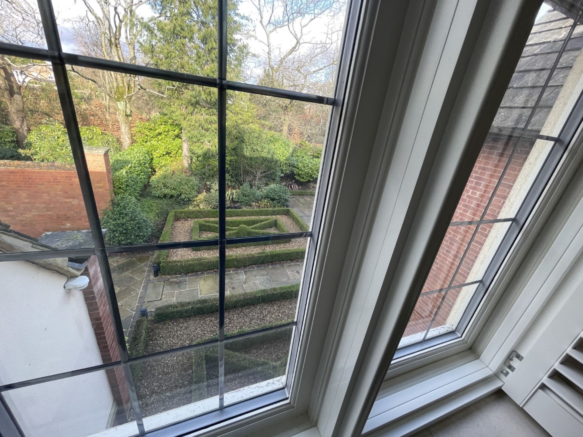 1 x Hardwood Timber Double Glazed Leaded 3-Pane Window Frame fitted with Shutter Blinds - Image 9 of 15