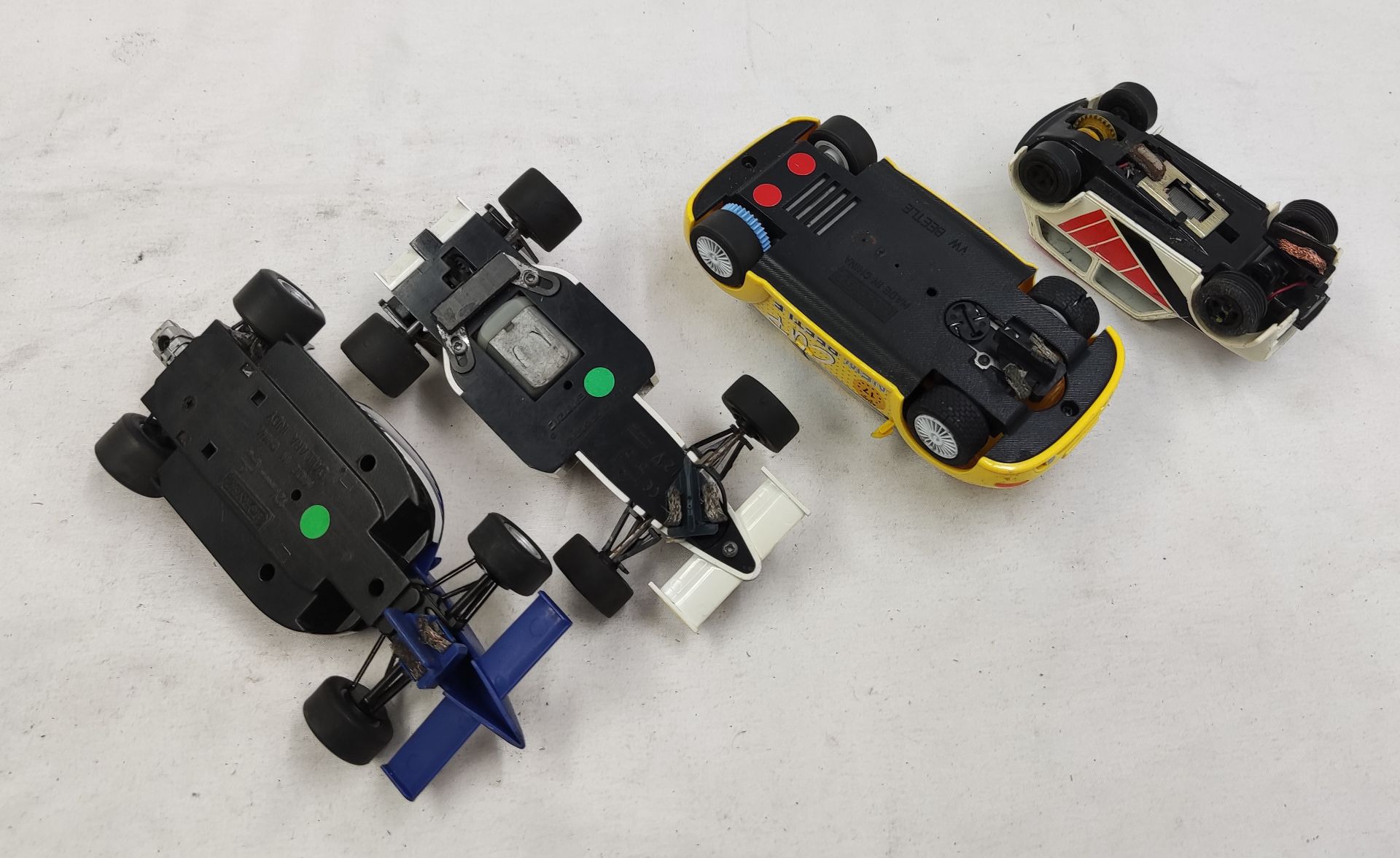 4 x Scalextric Cars Including VW Beetle, F1 Car, Open Wheeler and Mini Clubman 1275GT - Tested and - Image 11 of 11