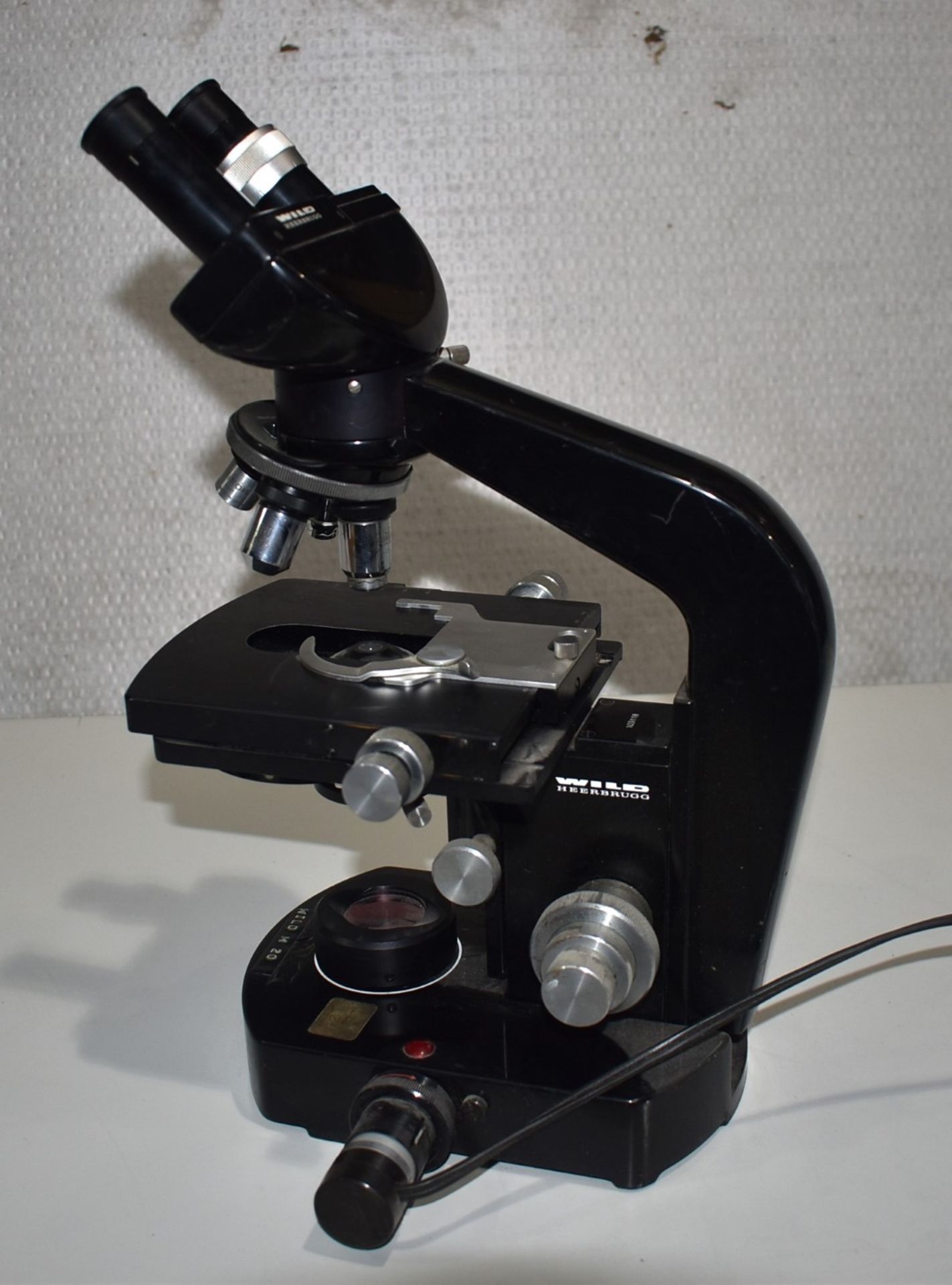 1 x Wild M20 Microscope CP163 - Image 13 of 22