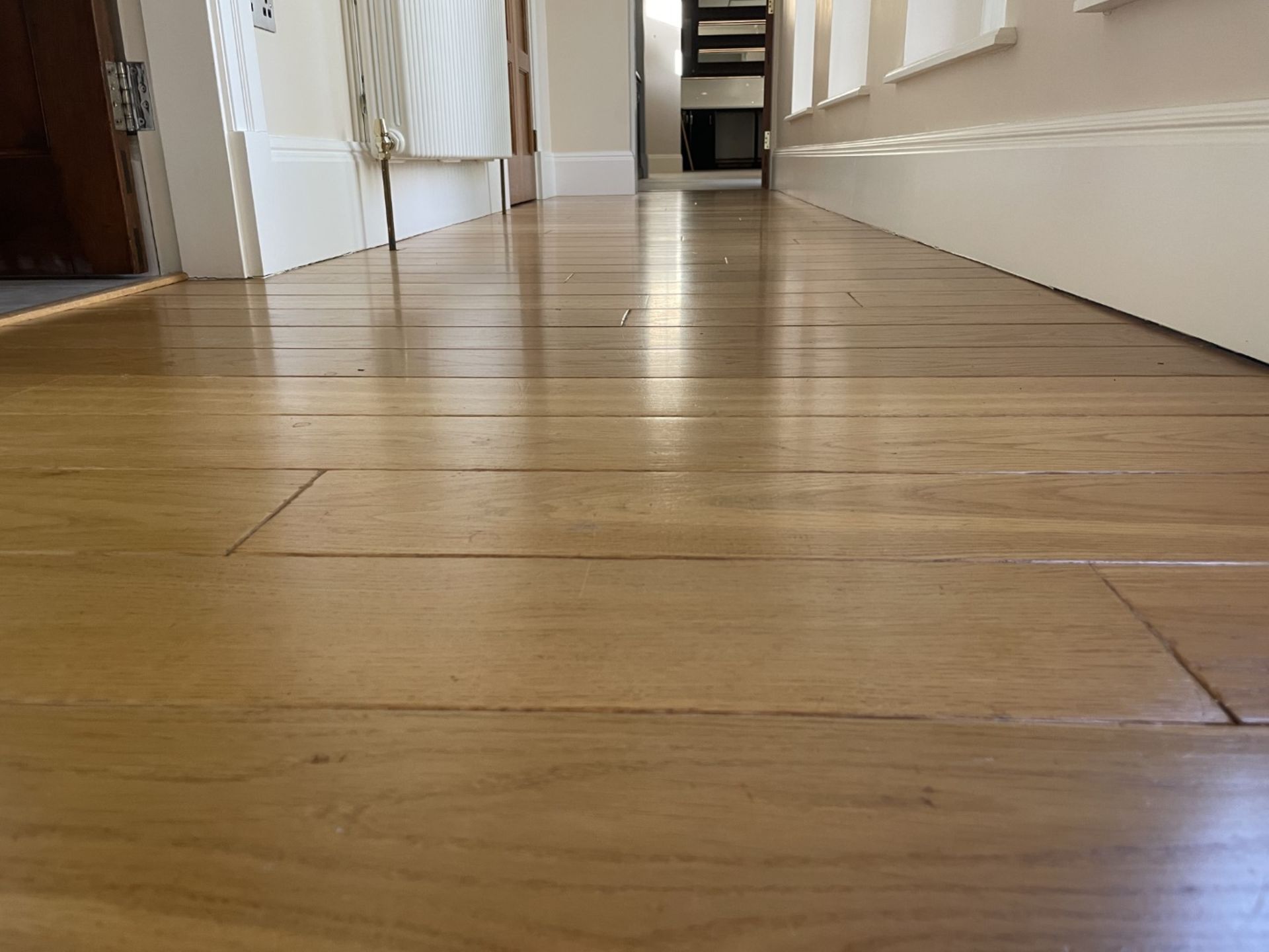 Fine Oak Hardwood Hallway Flooring - 6.3 x 1.2 Metres - Ref: PAN212 - CL896 - NO VAT - Image 3 of 12