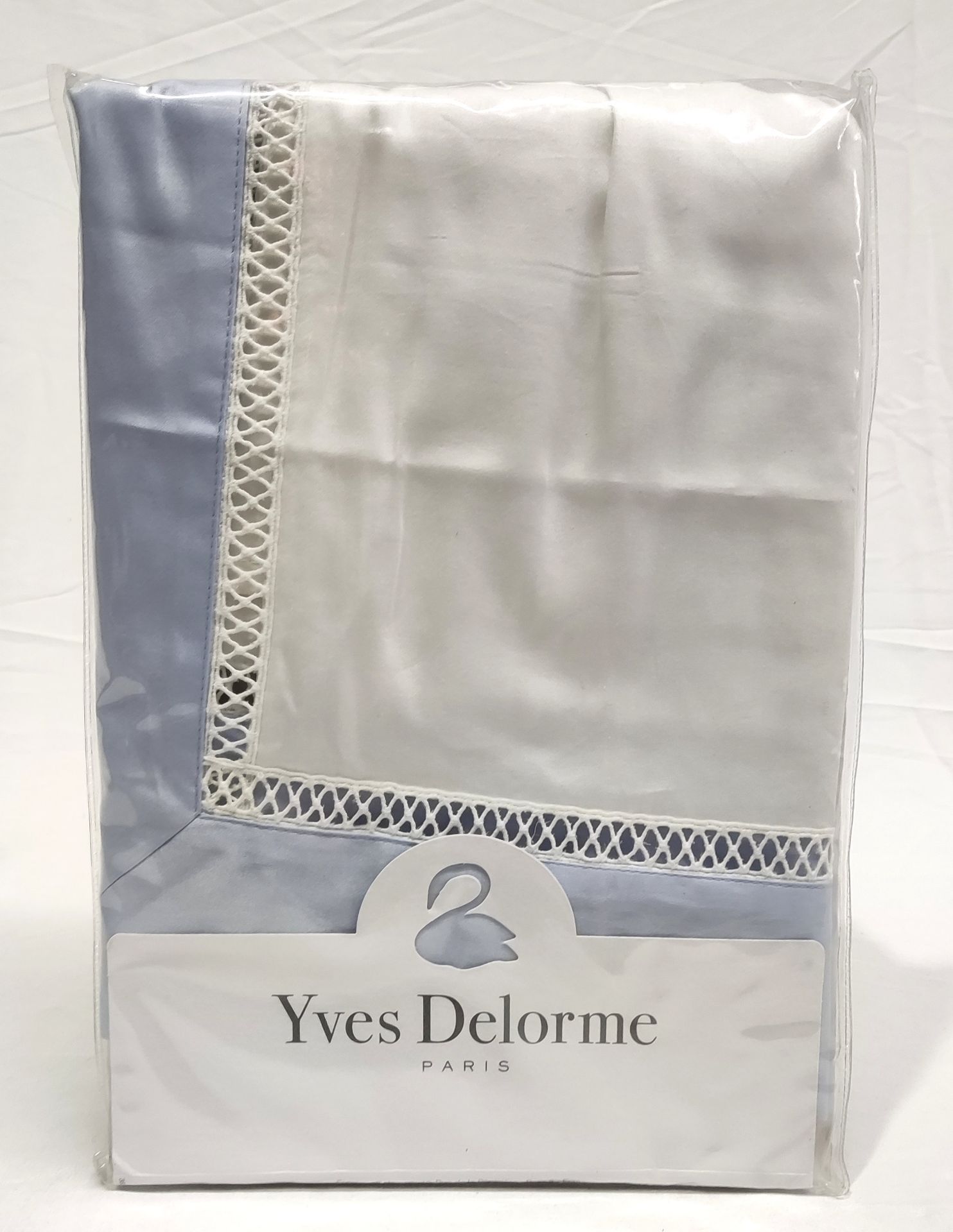 1 x YVES DELORME Walton Boudoir Pillowcase 30X40cm - Original RRP £99.95 - Ref: 4400854/HJL491/C28/ - Image 2 of 9