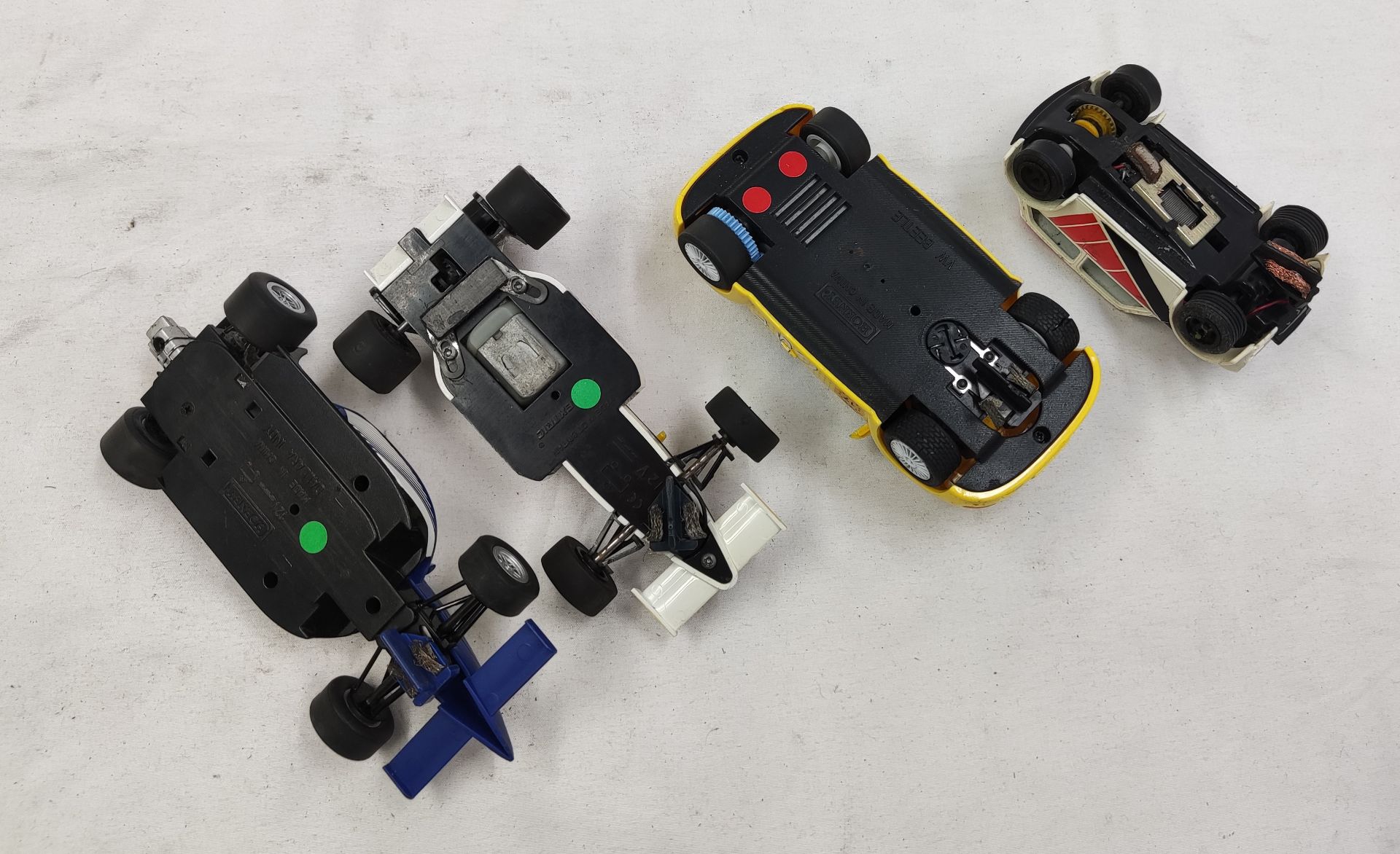 4 x Scalextric Cars Including VW Beetle, F1 Car, Open Wheeler and Mini Clubman 1275GT - Tested and - Image 10 of 11