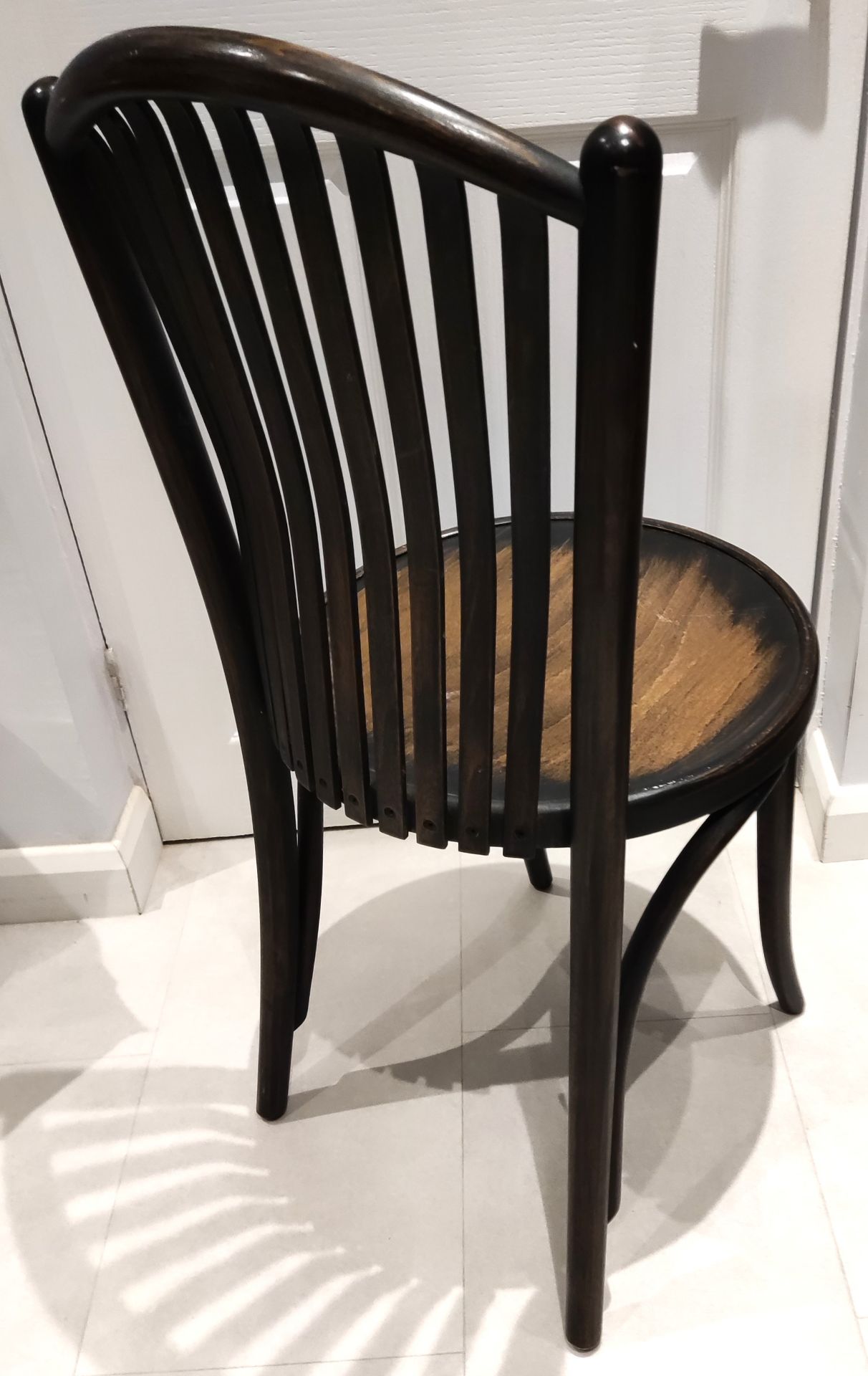 1 x Vintage Dark Wood Bentwood Chair - CL444 - NO VAT ON THE HAMMER - Location: Altrincham WA14 This - Image 12 of 15
