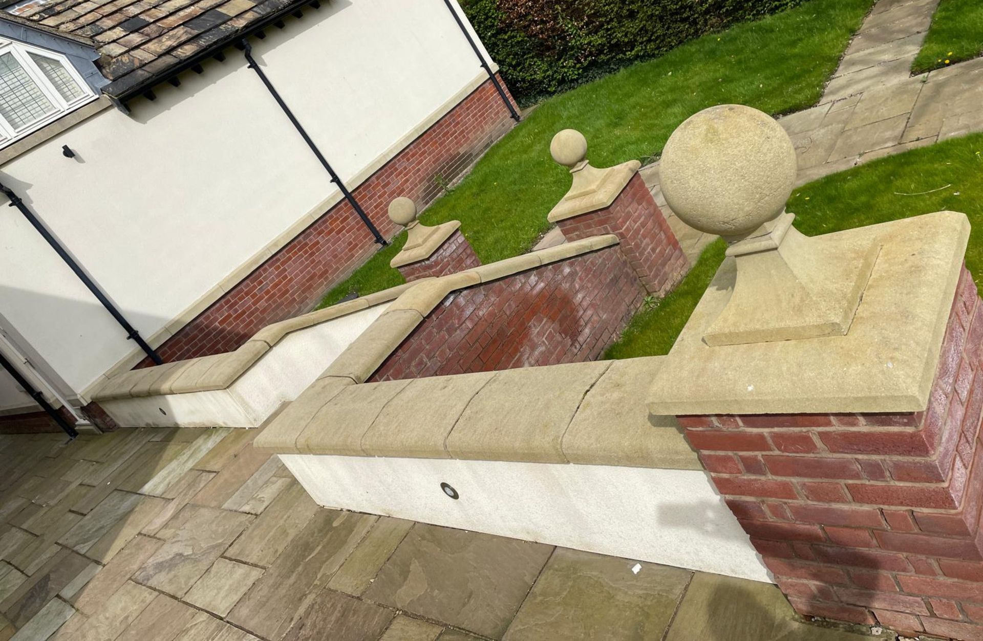 Large Quantity of Yorkstone Paving - Over 340sqm - CL896 - NO VAT ON THE HAMMER - Location: Wilmslow - Image 3 of 57