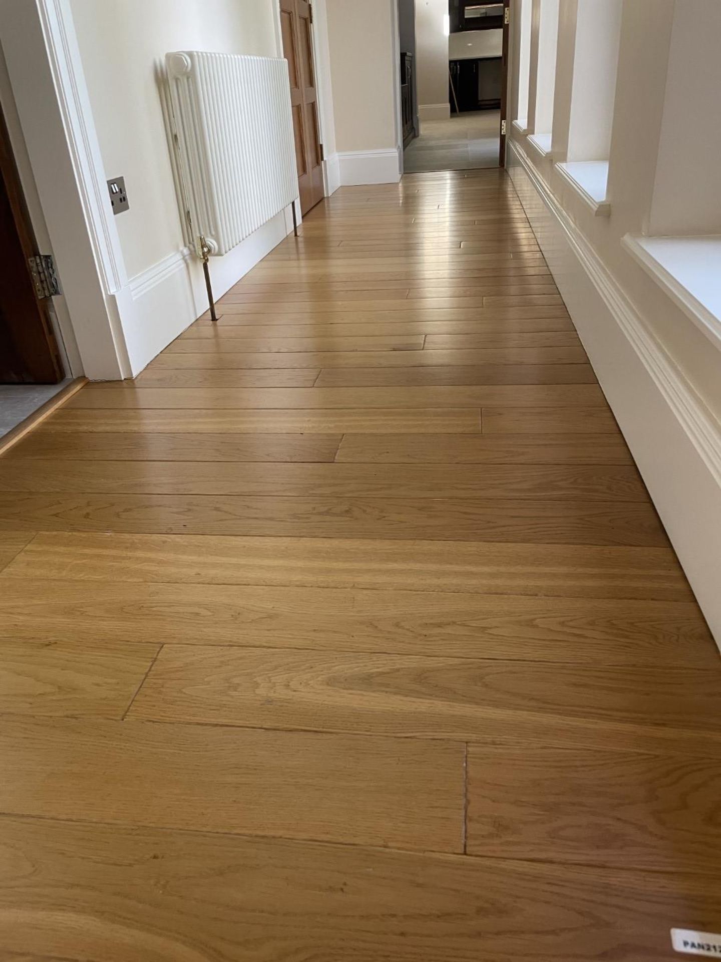 Fine Oak Hardwood Hallway Flooring - 6.3 x 1.2 Metres - Ref: PAN212 - CL896 - NO VAT - Image 10 of 12
