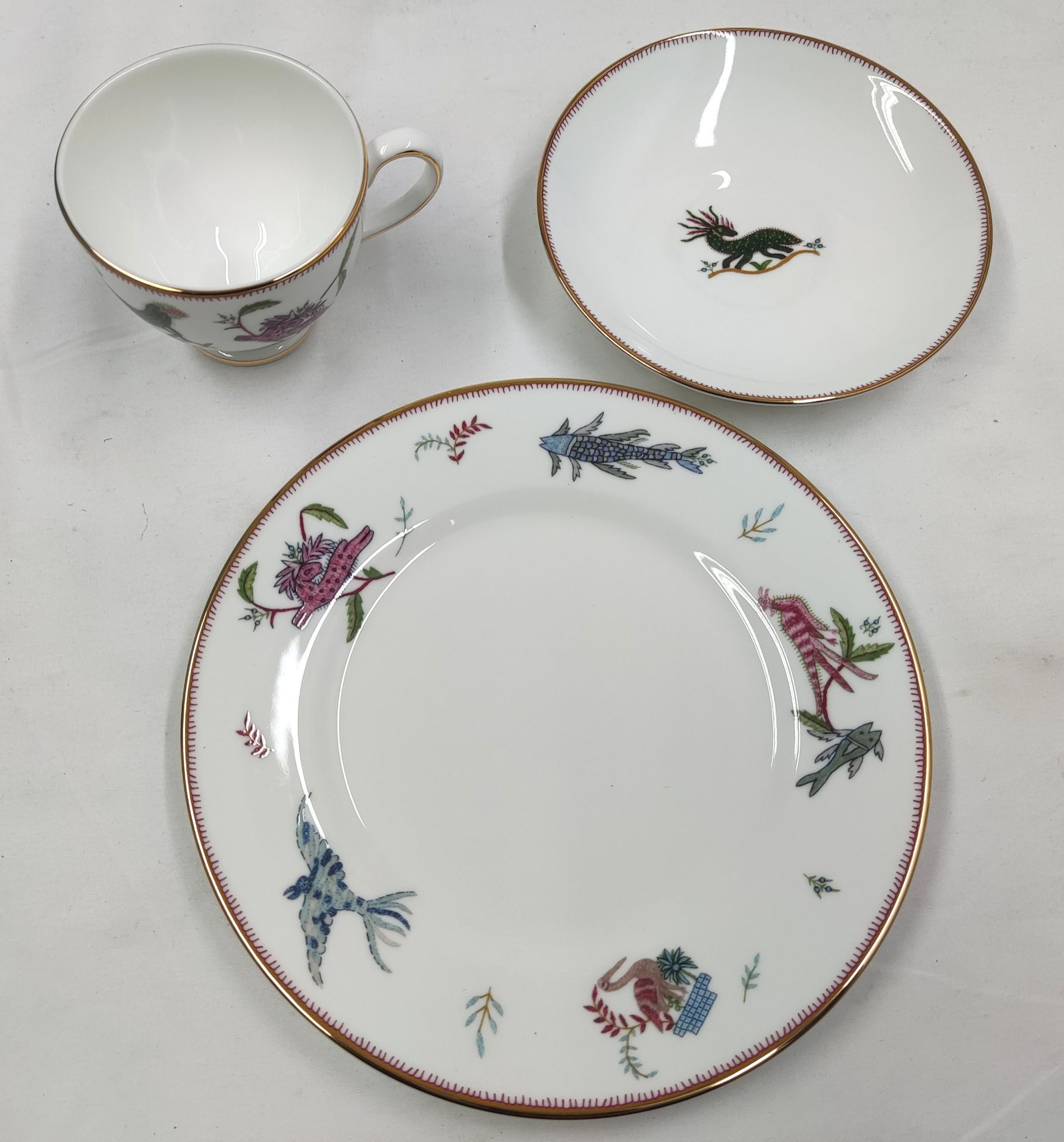 1 x WEDGWOOD Mythical Creatures Fine Bone China Teacup/Saucer/Plate Set - New/Boxed - RRP £140.00 - Image 5 of 20