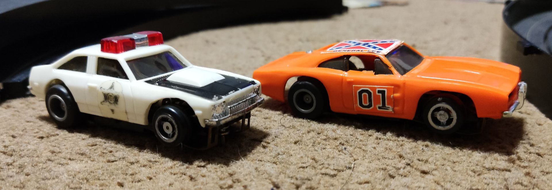 1 x Vintage Dukes of Hazzard Electric Slot Racing Set - Used - CL444 - NO VAT ON THE HAMMER - - Image 2 of 26