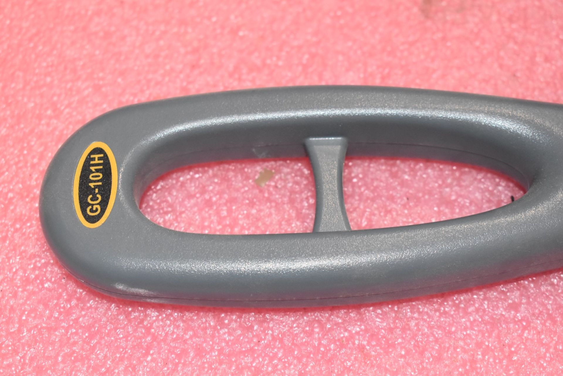 1 x Easynew GC-101H Handheld Metal Detector - Image 6 of 6