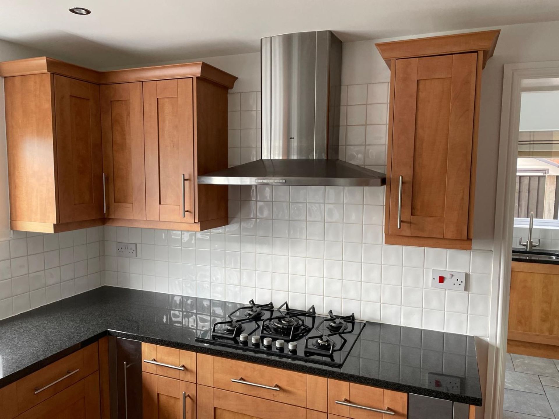 1 x Shaker-style, Feature-rich Fitted Kitchen with Solid Wood Doors, Granite Worktops and Appliances - Image 66 of 111