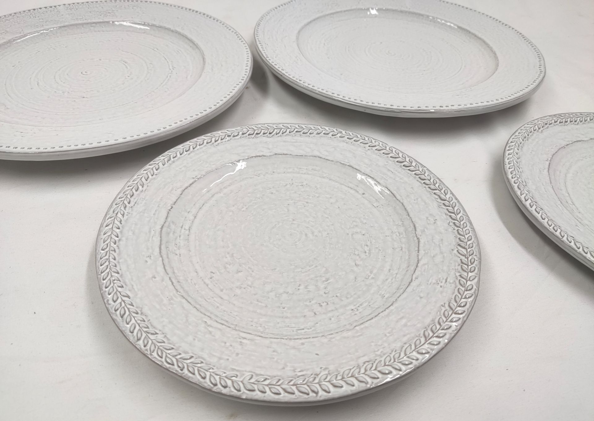 1 x SOHO HOME Set Of Hillcrest Plates - 2 X Side Plate And 2 X Dinner Plate - New/Unused - RRP £ - Image 9 of 12