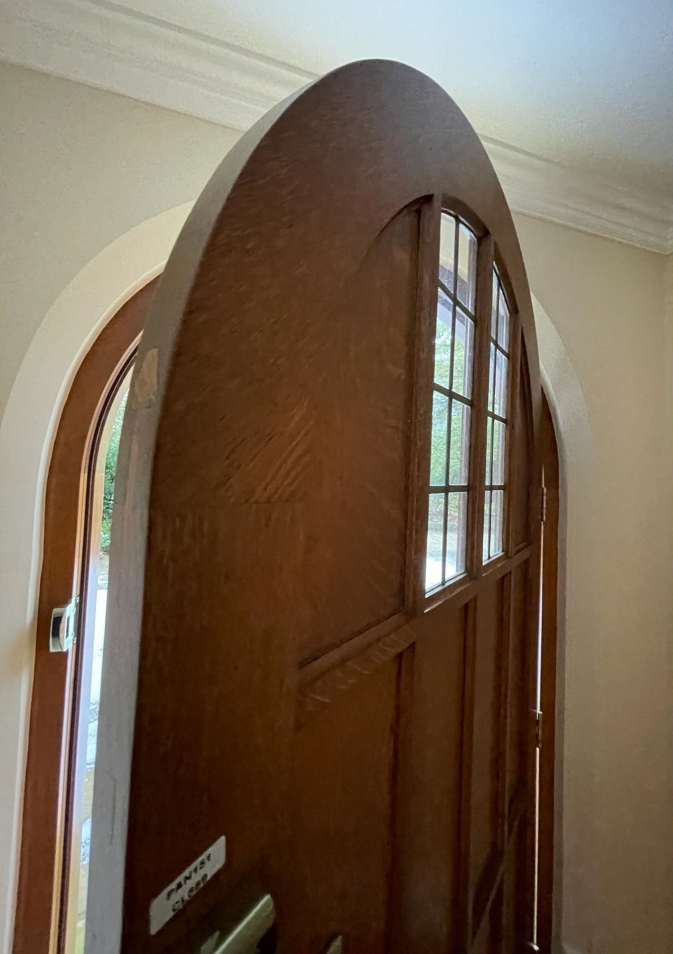 1 x Large Solid Wood Front Door - Ref: PAN151 - CL896 - NO VAT ON THE HAMMER - Location: Wilmslow, - Image 9 of 9